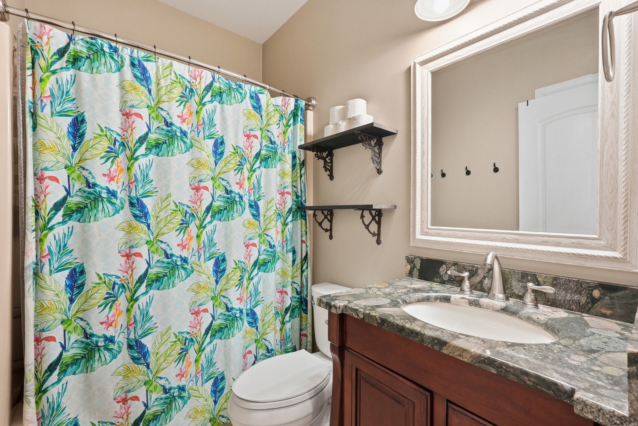 205 Stephen St