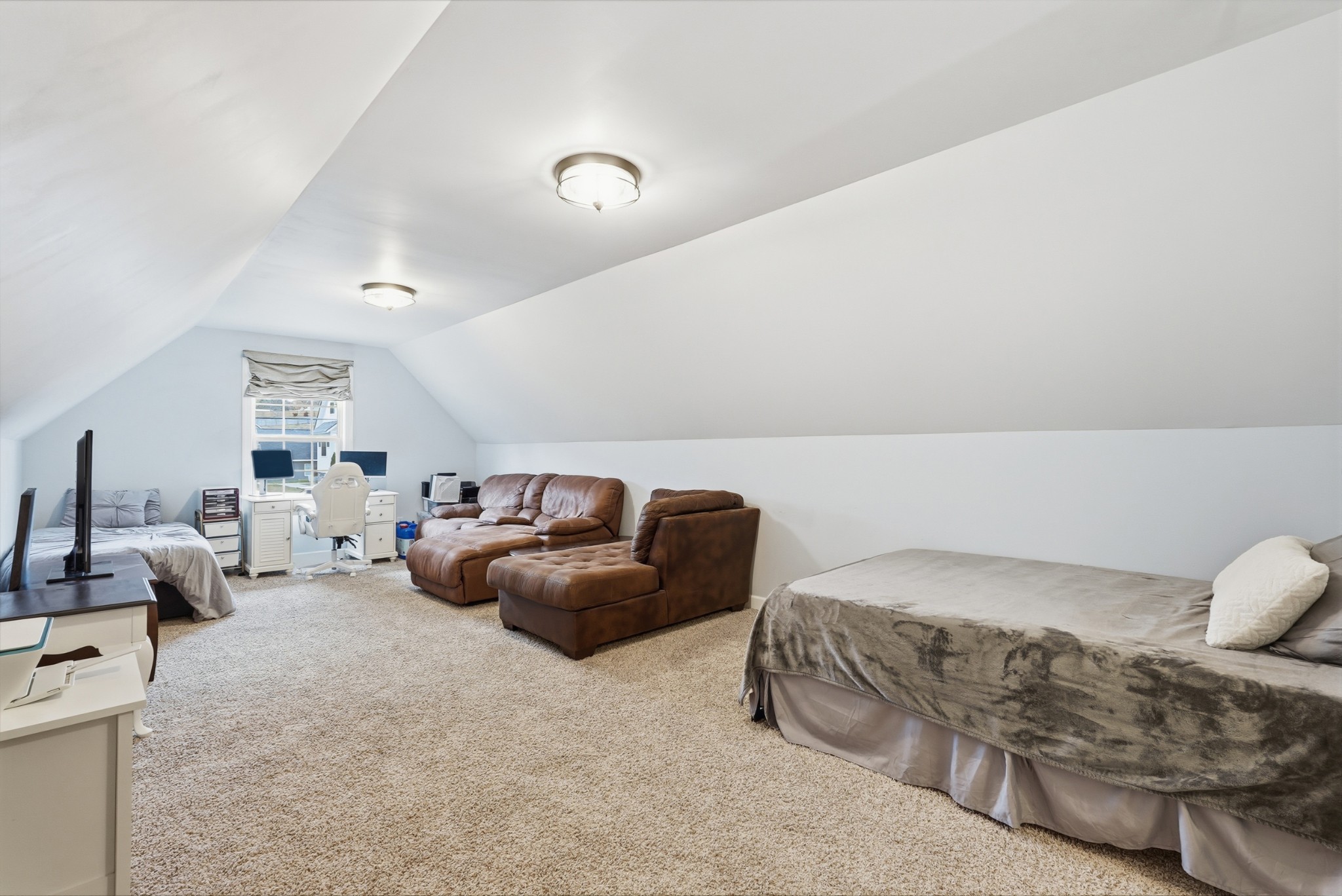 205 Stephen St