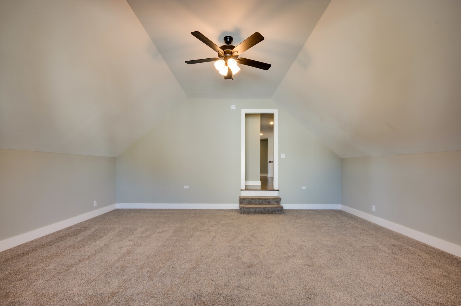 7819 Santos Dr