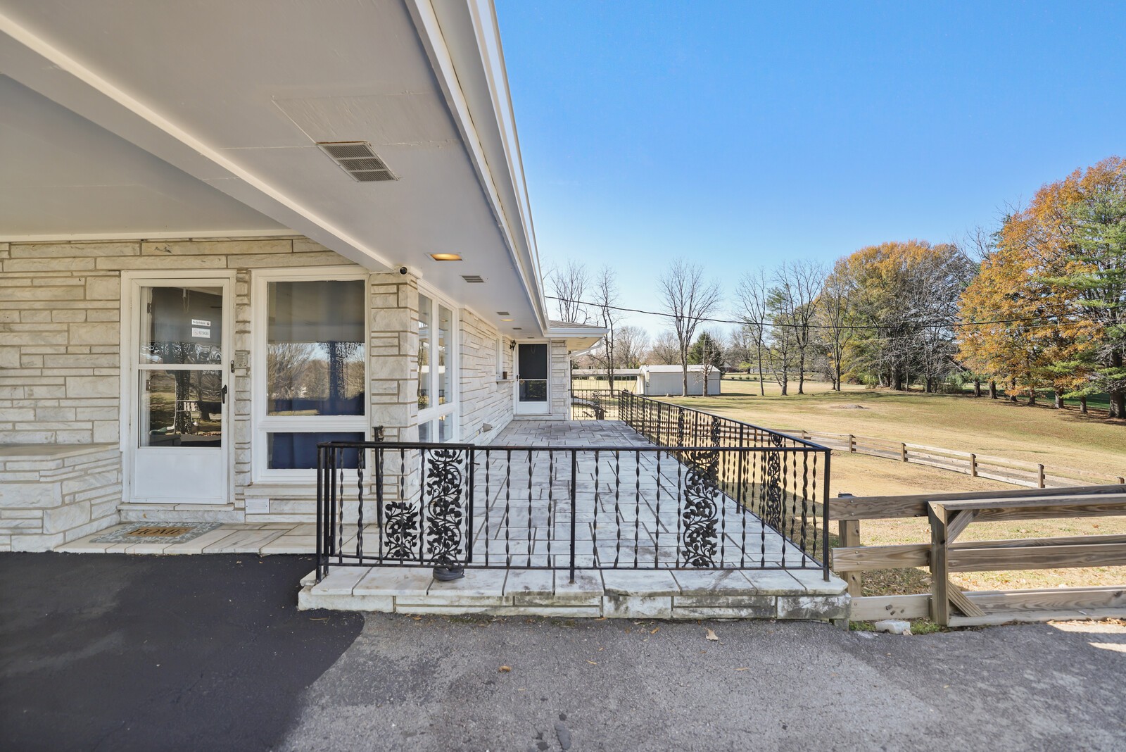 676 Ferguson Hill Rd