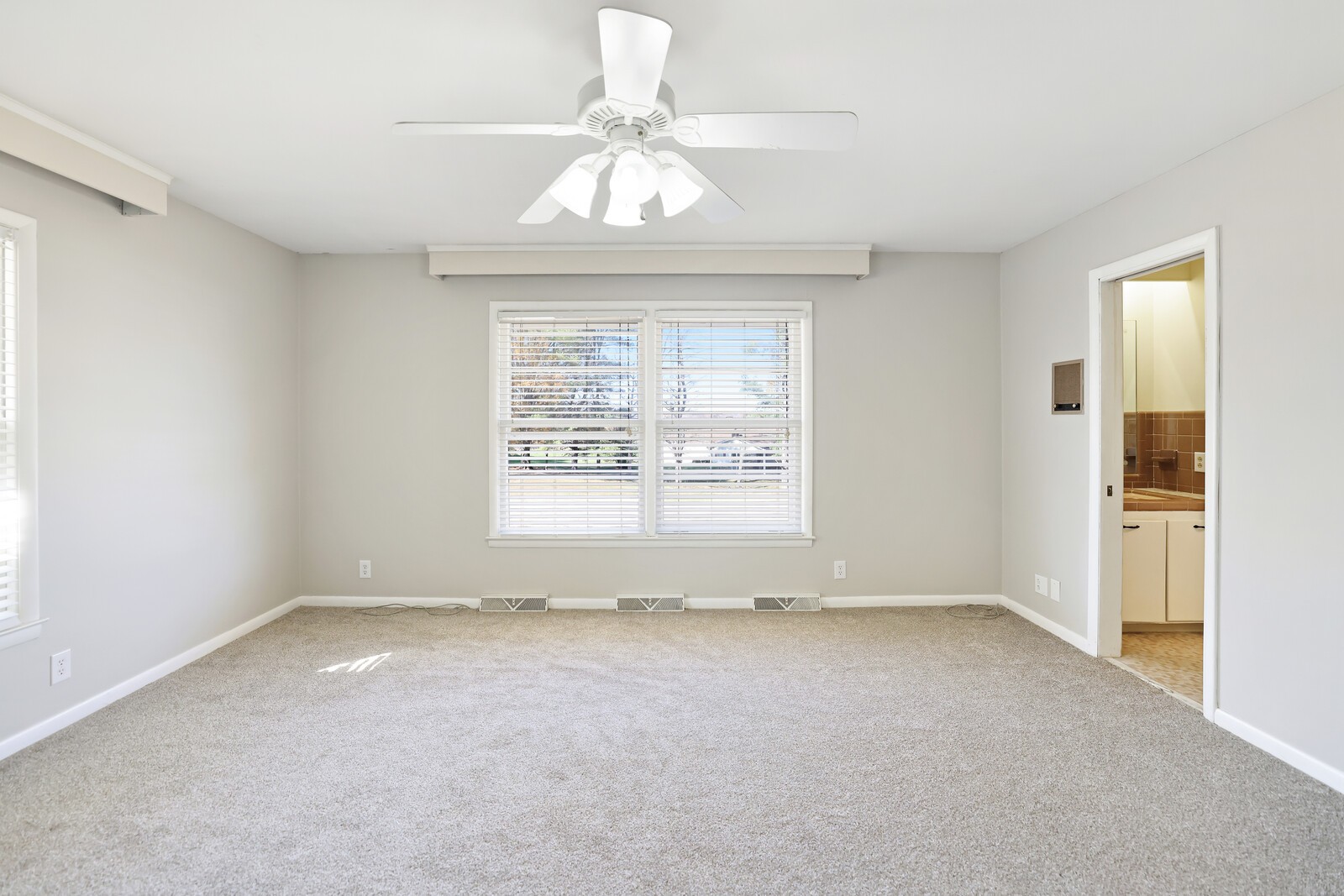676 Ferguson Hill Rd