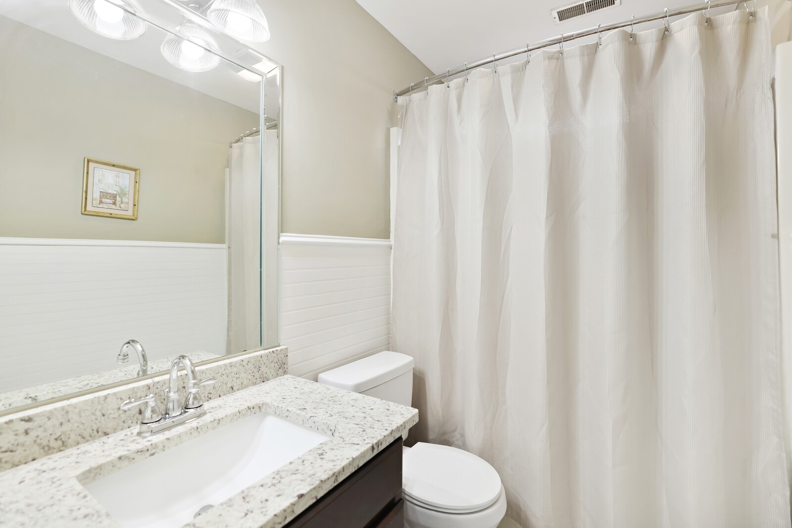 1202 Mount Vernon Ln