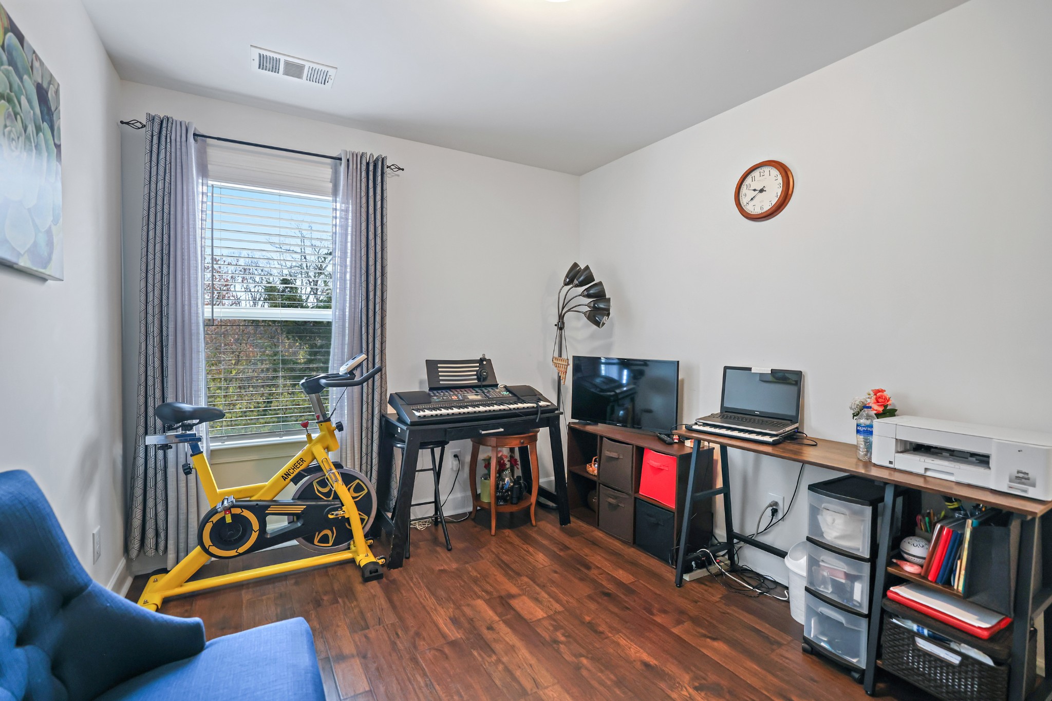 2741 Gossett Trl