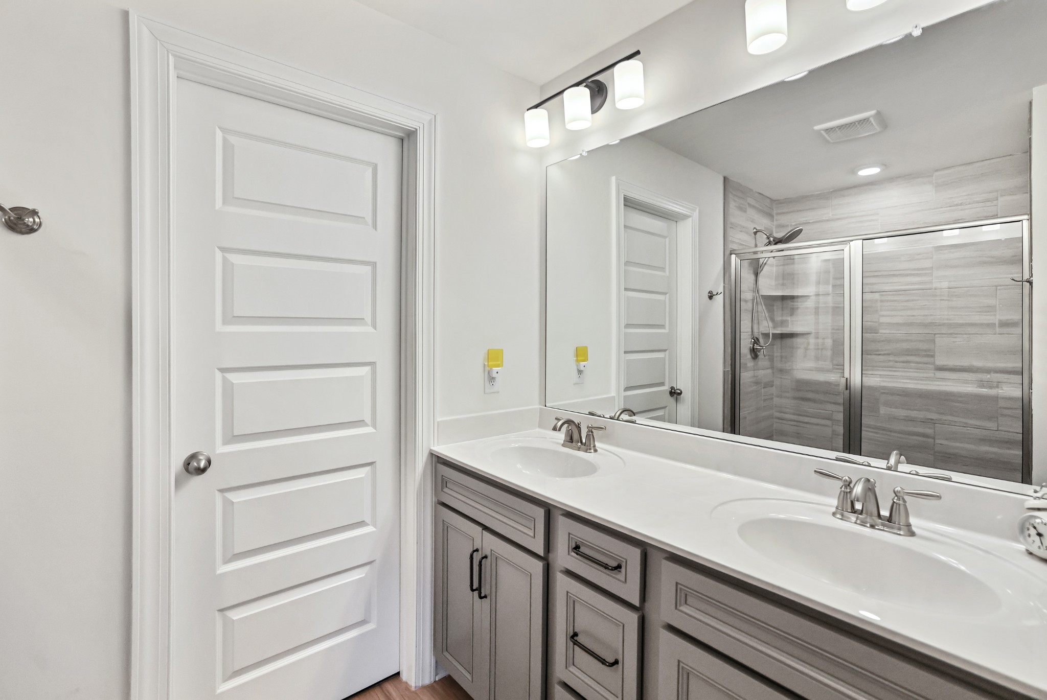 2741 Gossett Trl