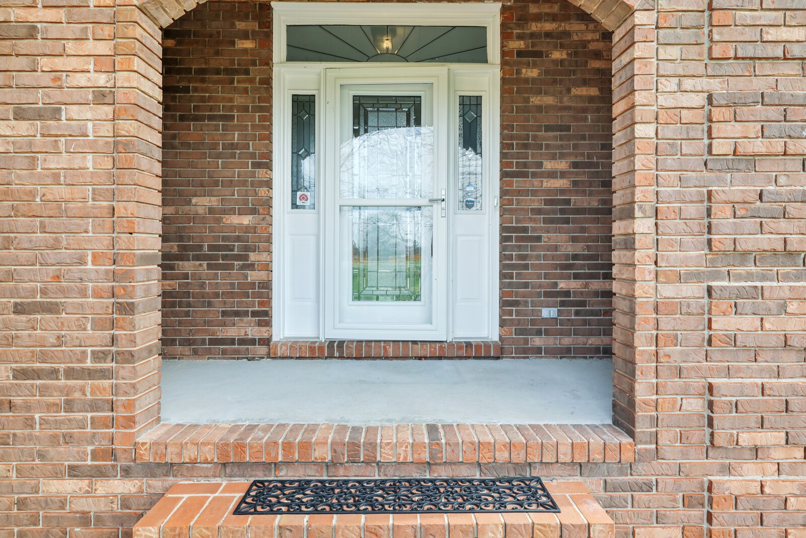 55 Colonial Dr
