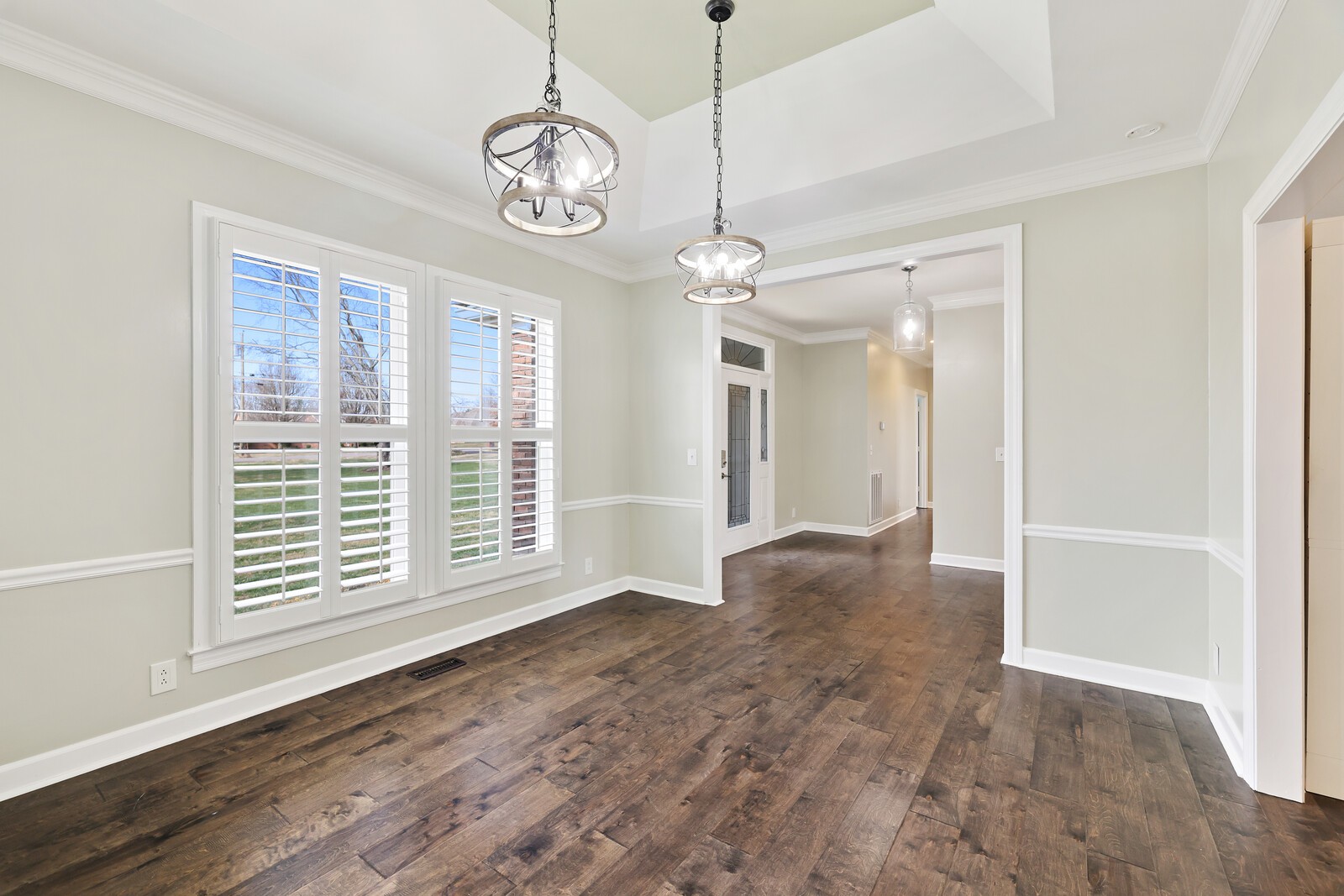 55 Colonial Dr