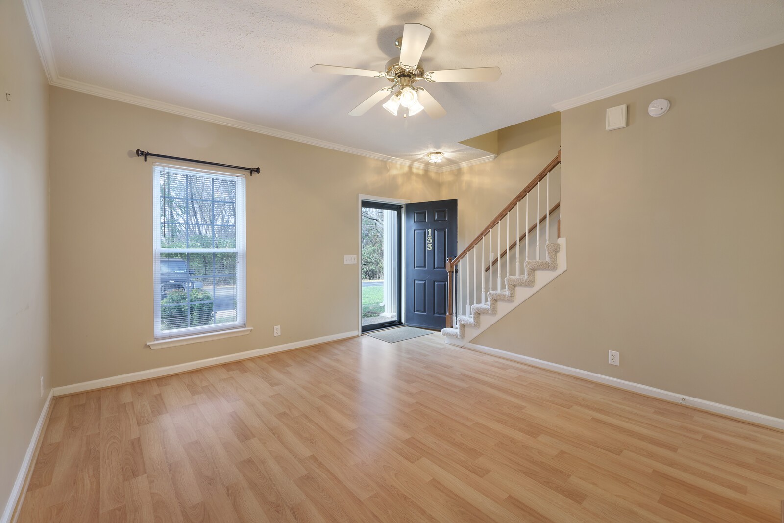 133 Lakebrink Dr
