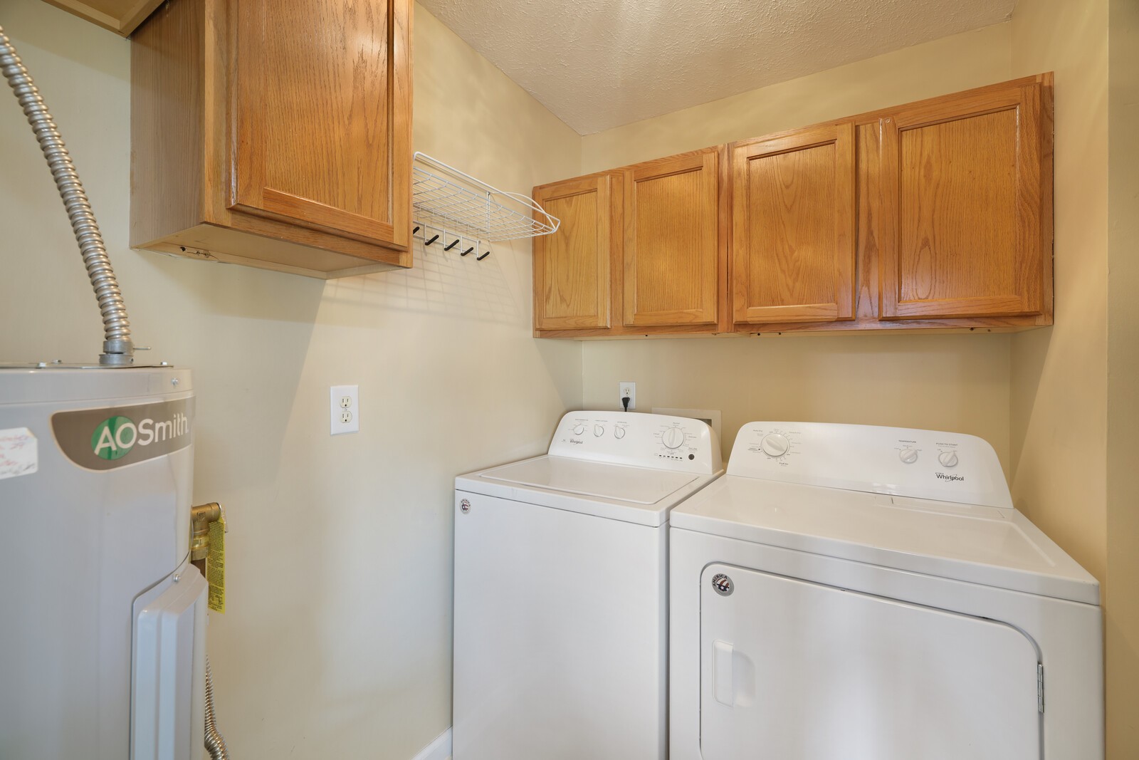 133 Lakebrink Dr