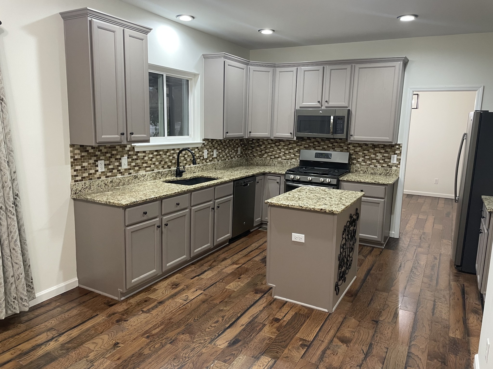 224 Spy Glass Way