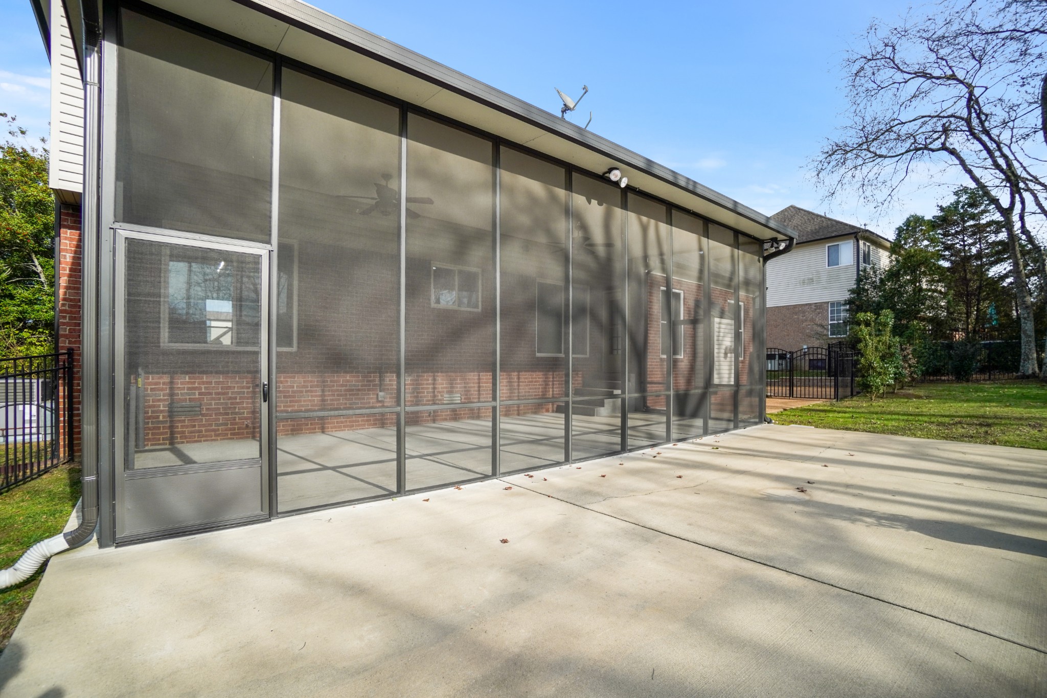 224 Spy Glass Way