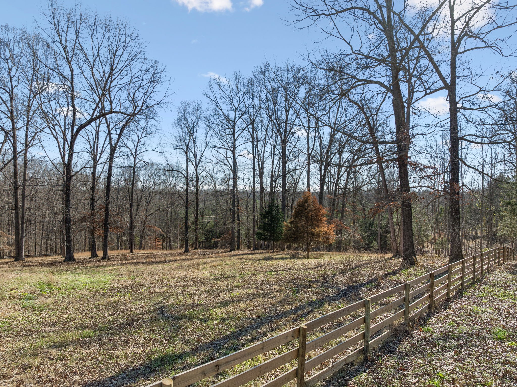 1211 Whippoorwill Dr