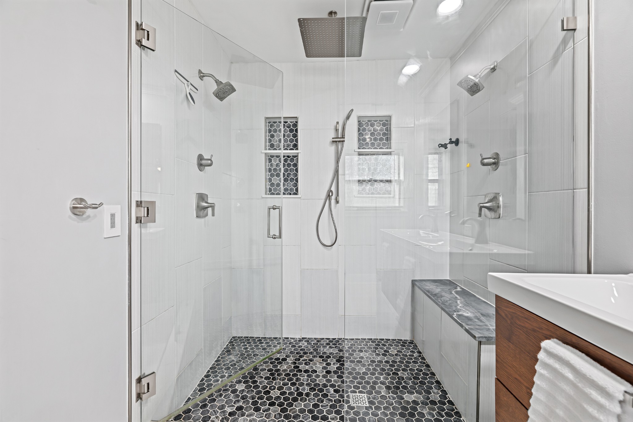 105 Regwood Dr