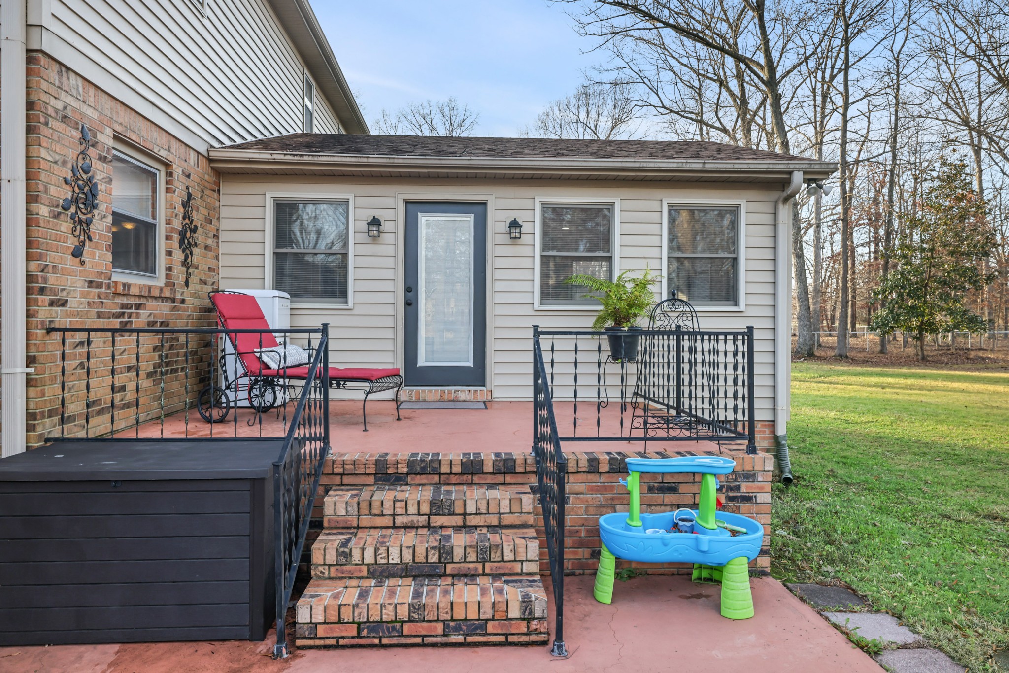 105 Regwood Dr
