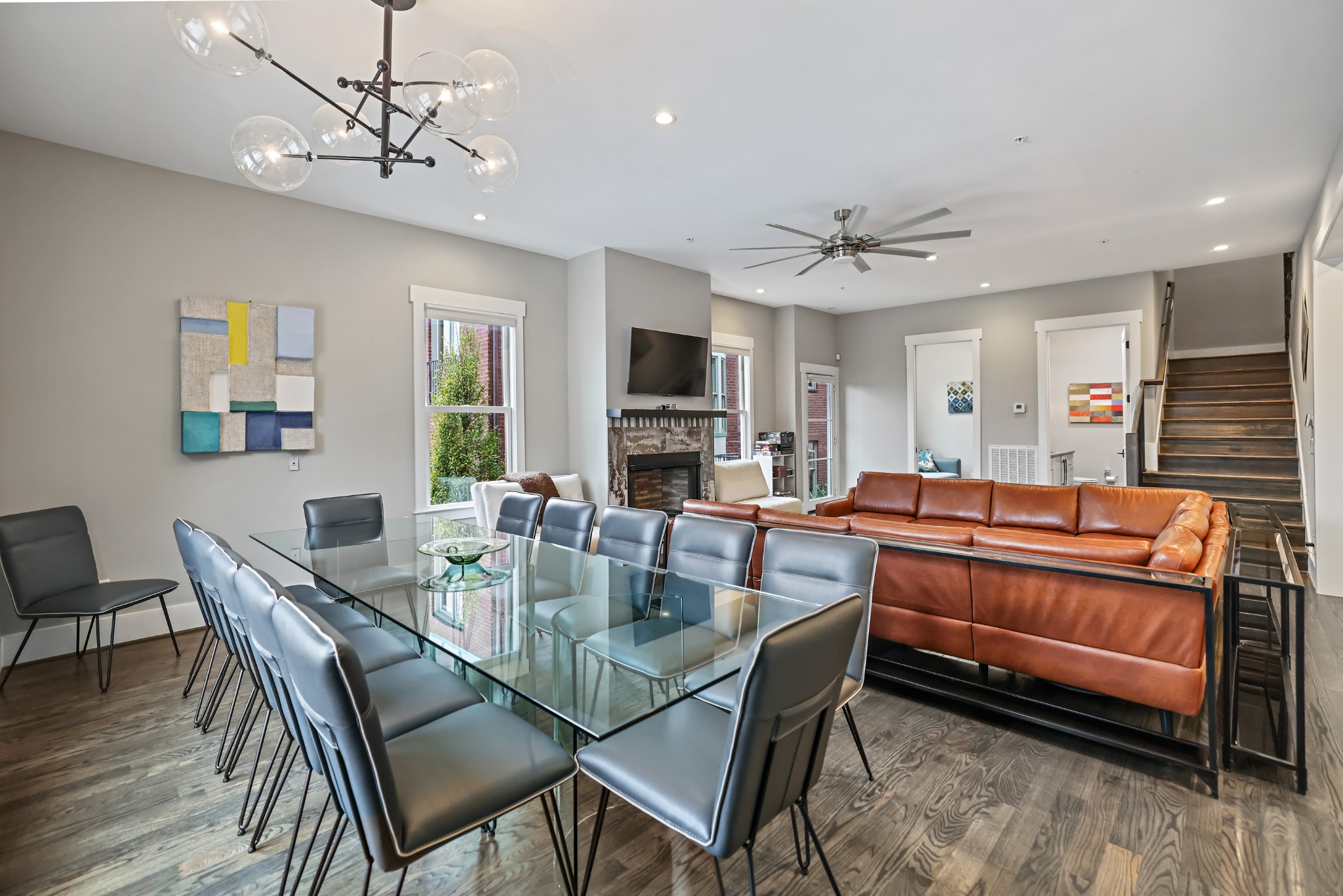 818 Shelby Ave Unit: B