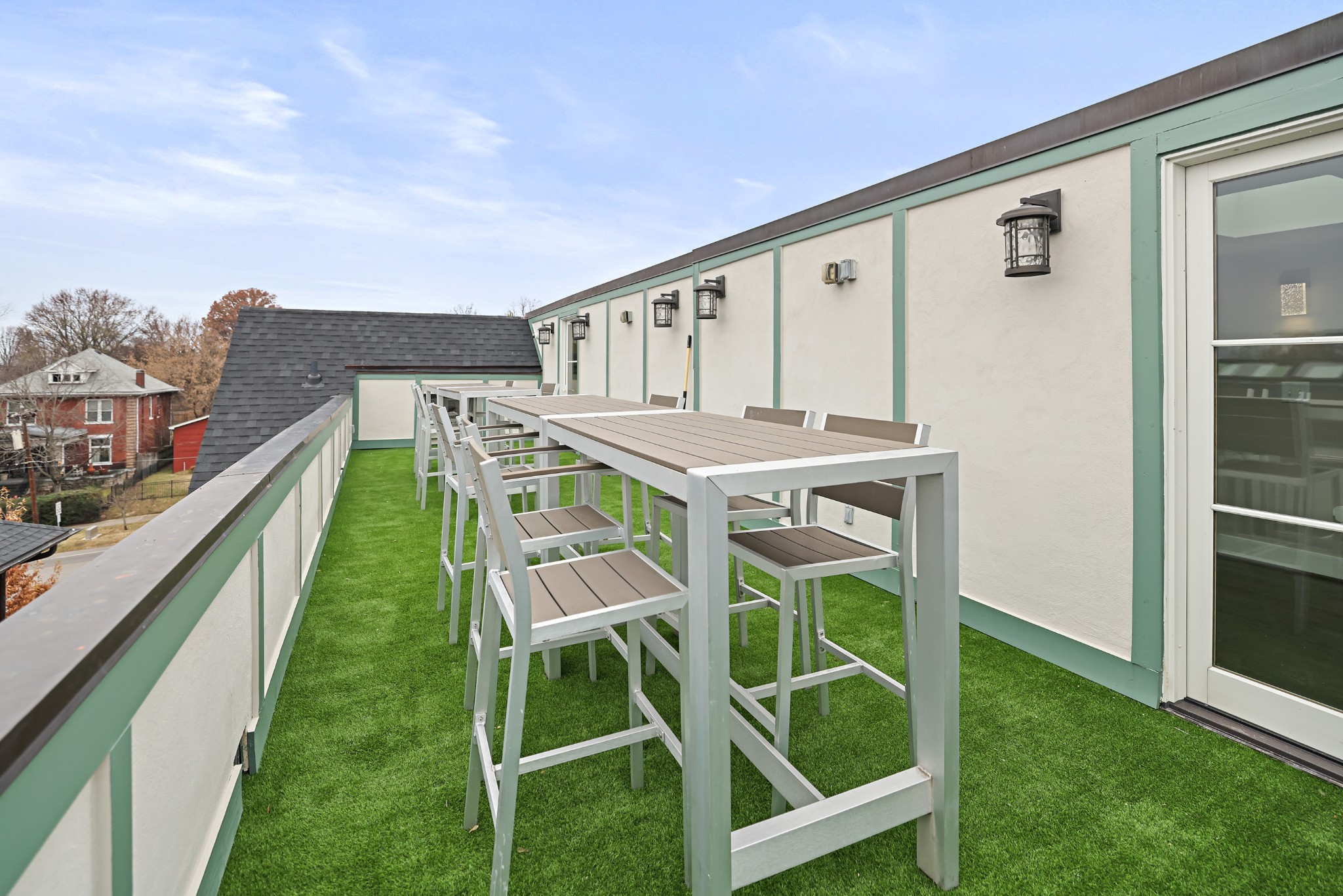 818 Shelby Ave Unit: B