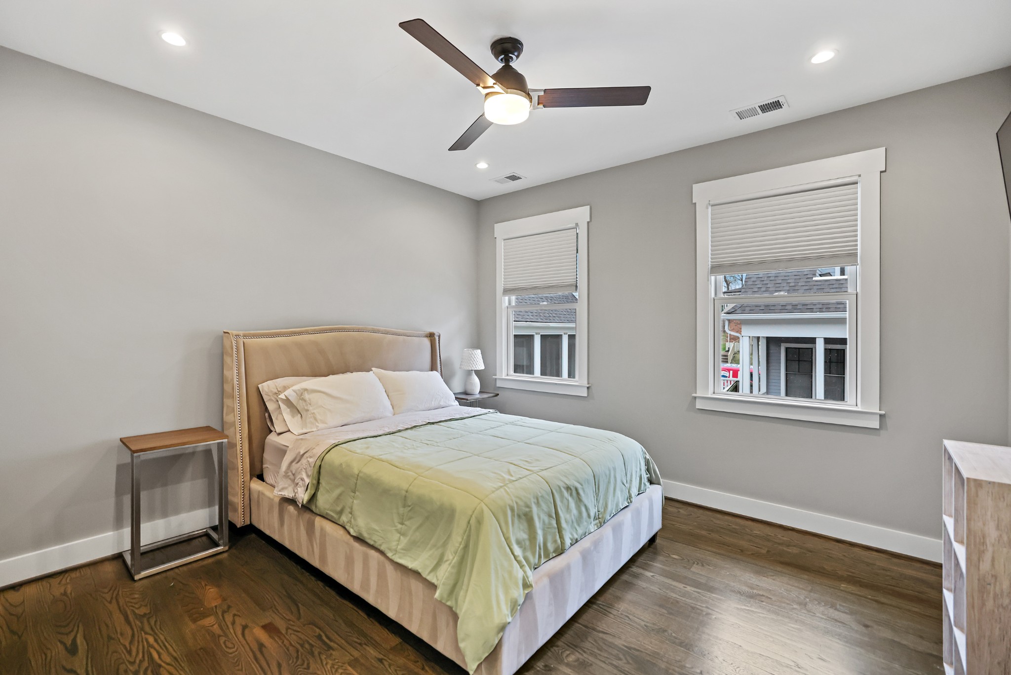 818 Shelby Ave Unit: B