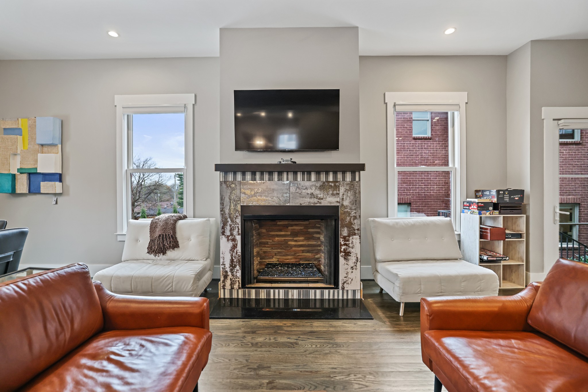 818 Shelby Ave Unit: B