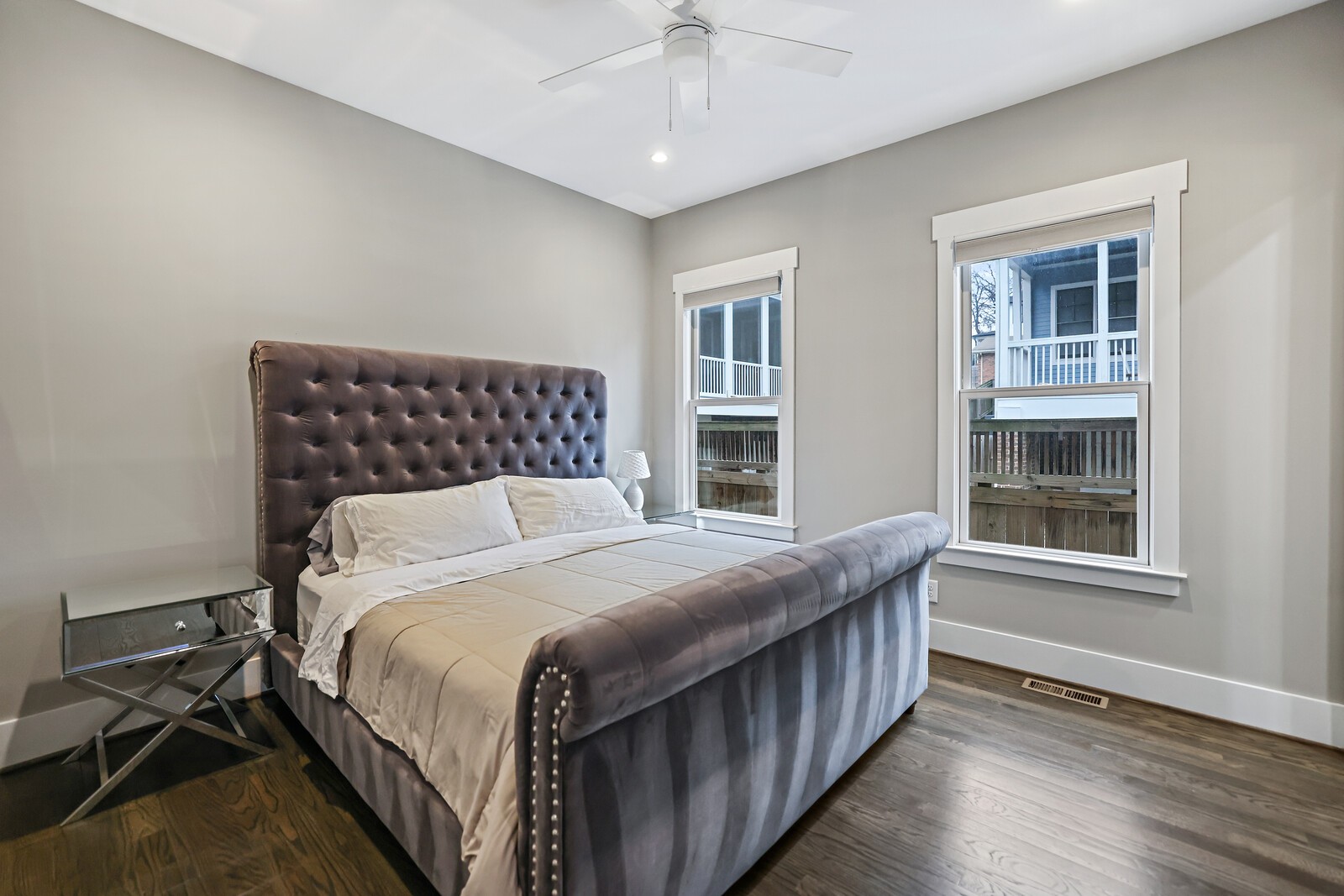 818 Shelby Ave Unit: B