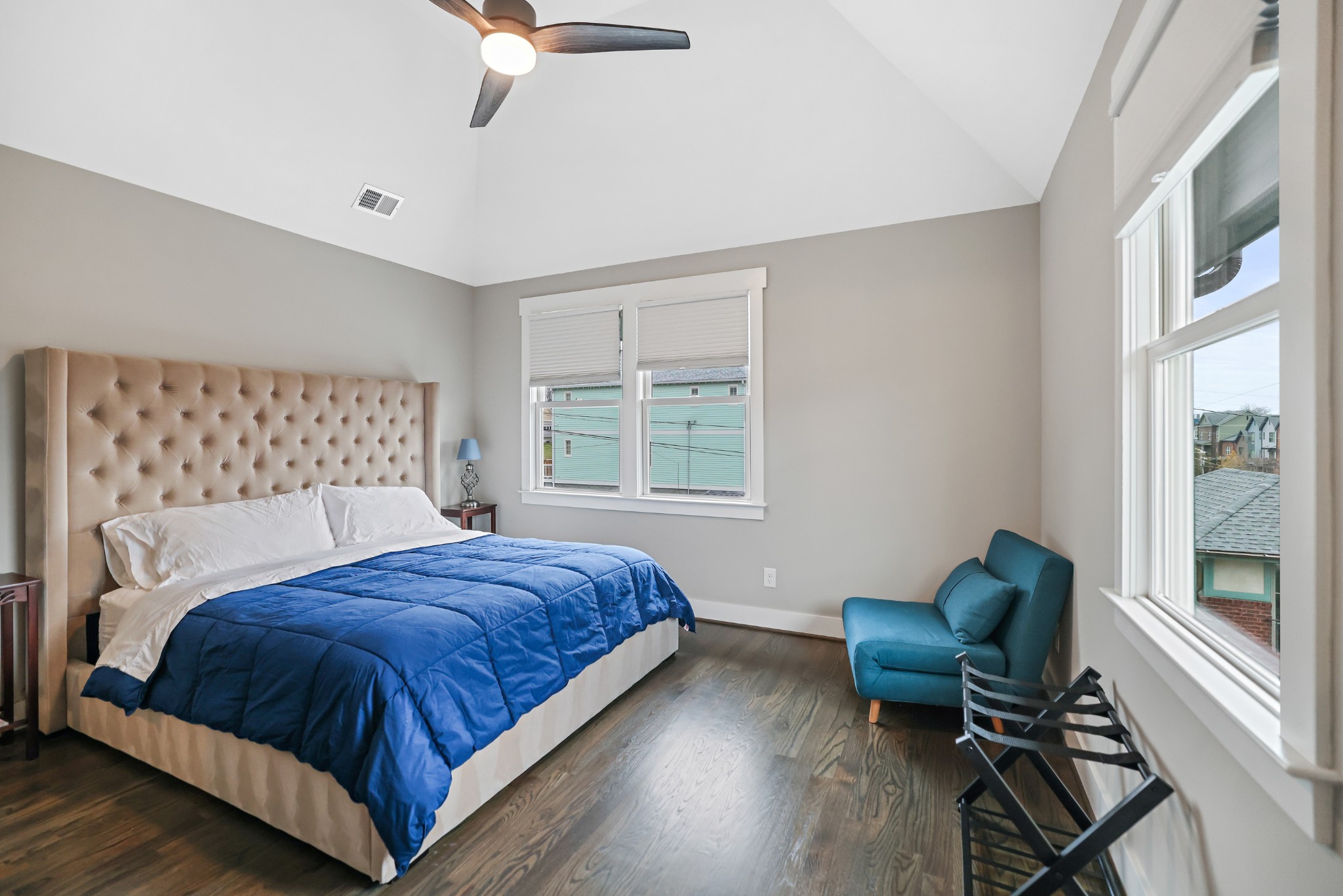 818 Shelby Ave Unit: B