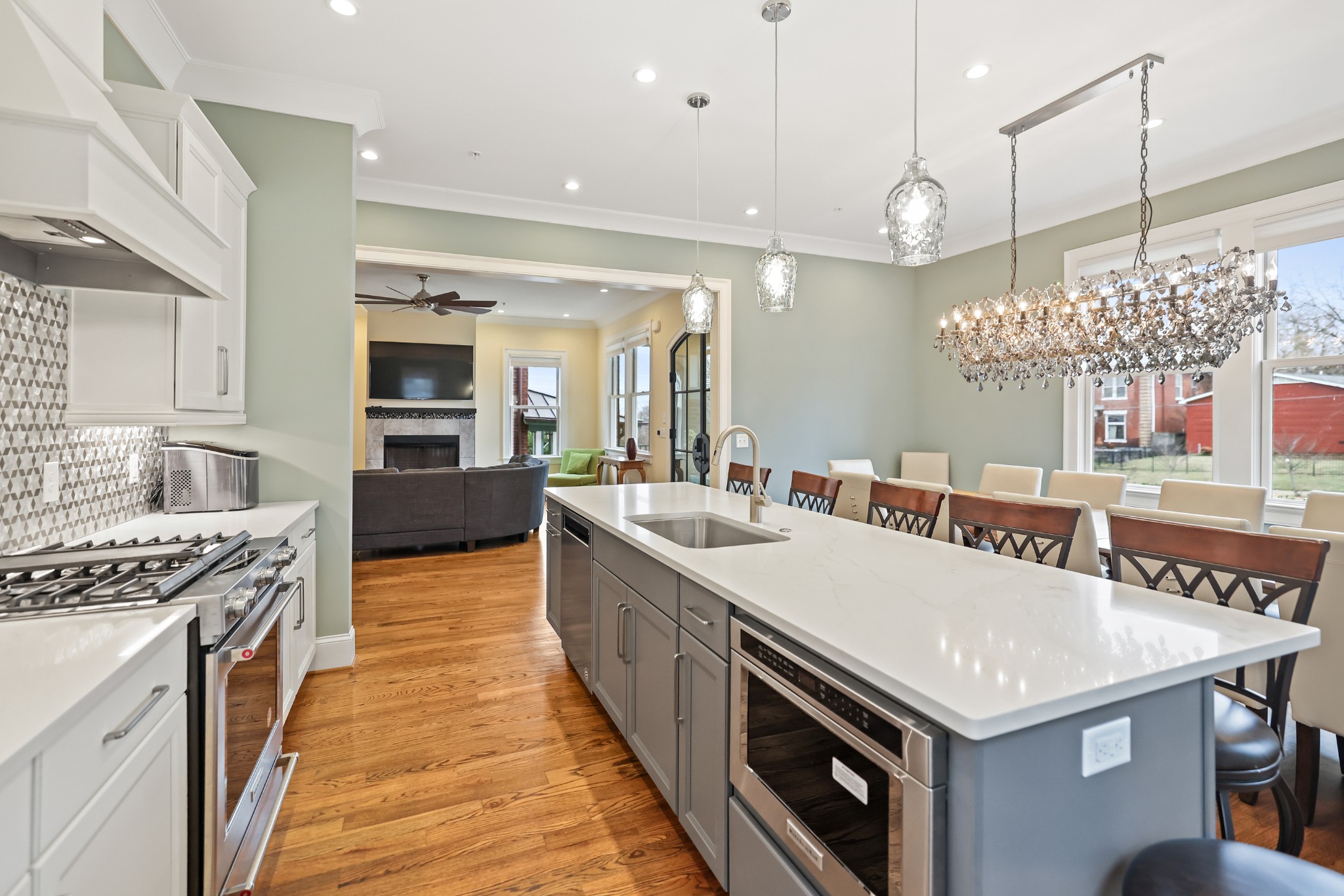 818 Shelby Ave Unit: A