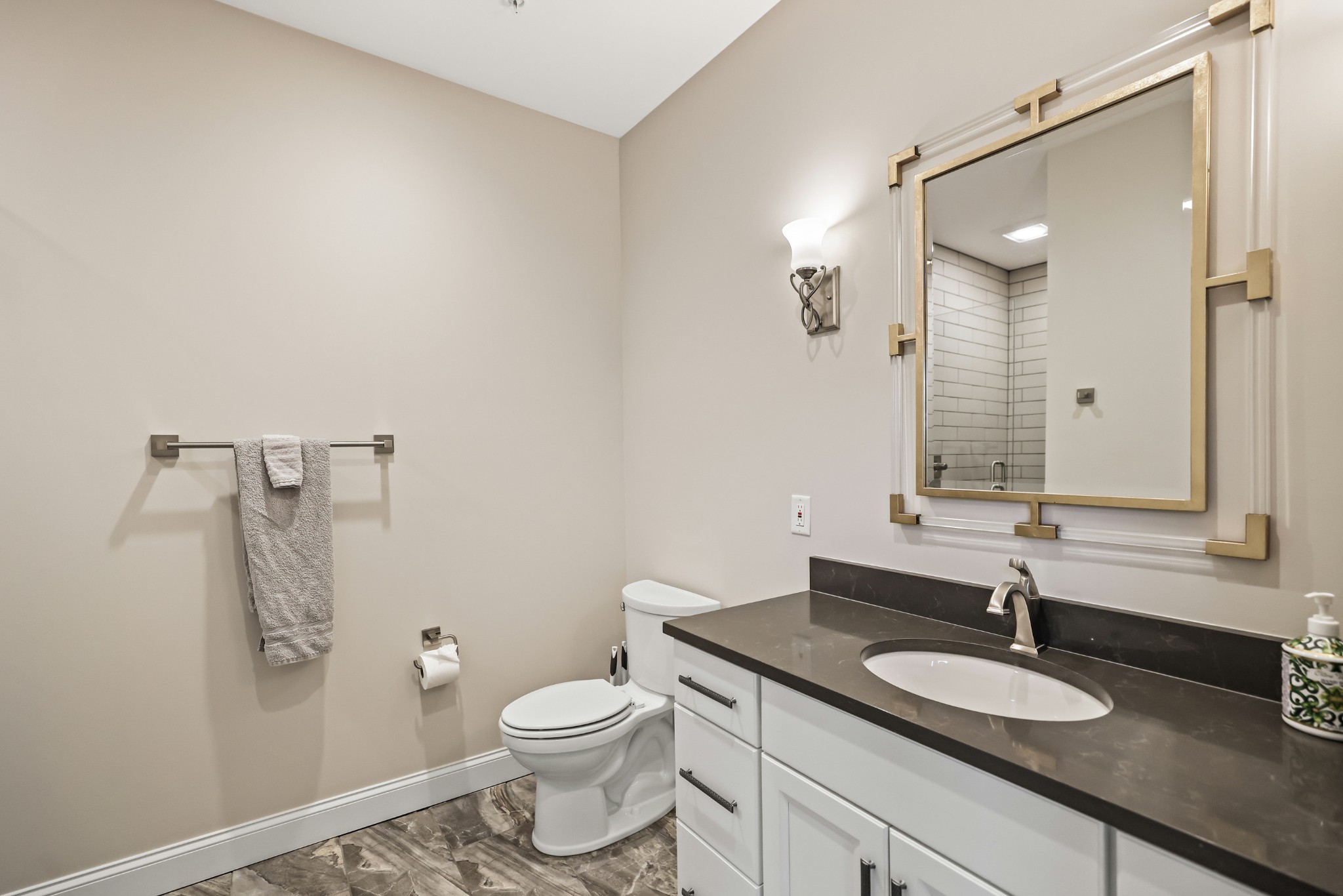 818 Shelby Ave Unit: A