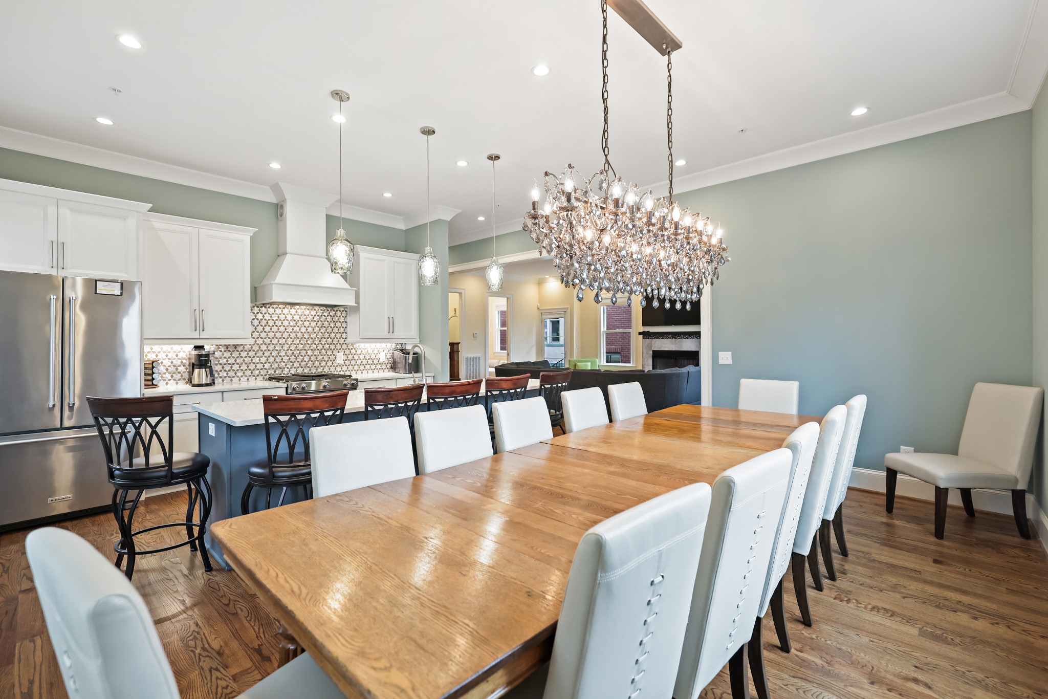 818 Shelby Ave Unit: A