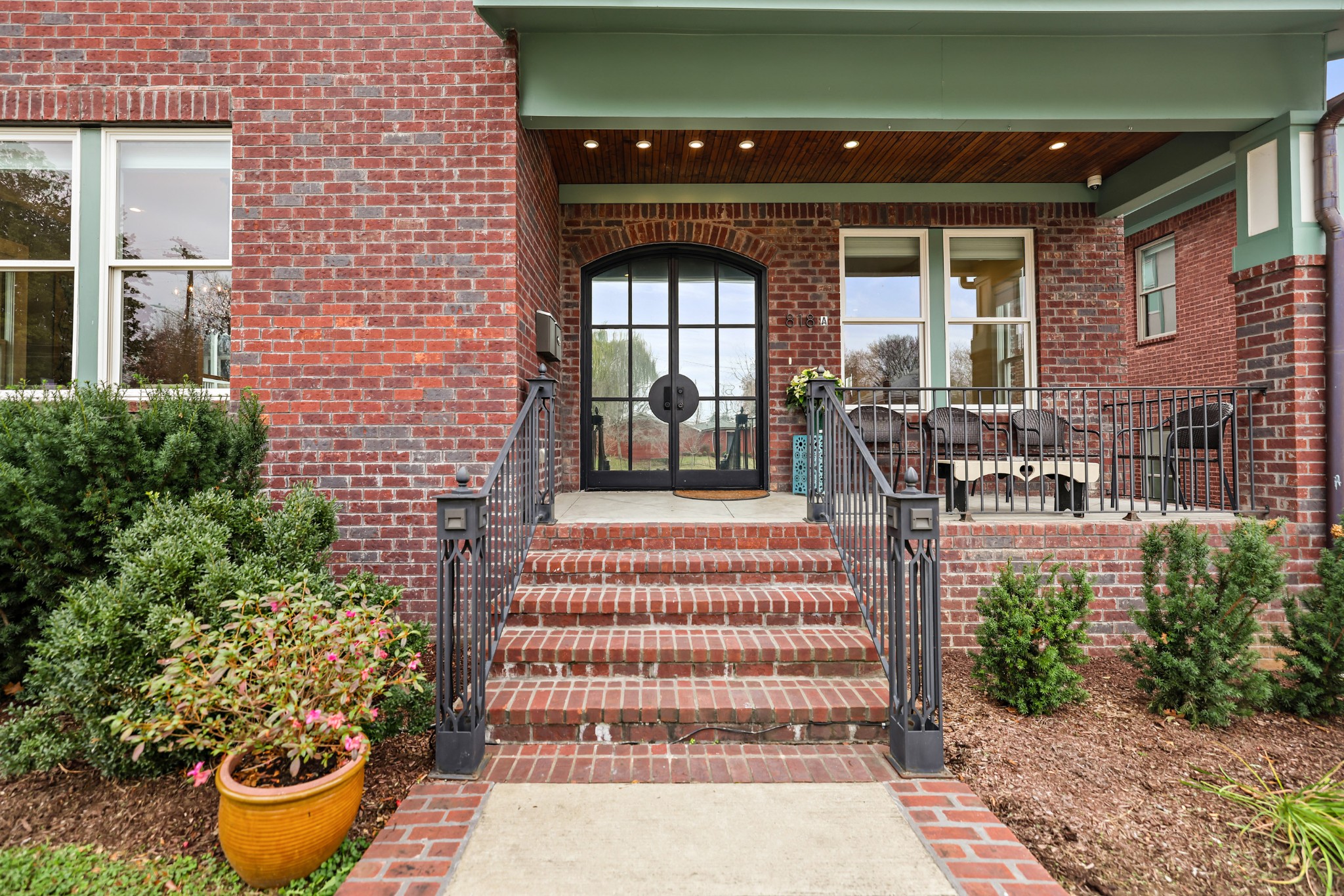 818 Shelby Ave Unit: A