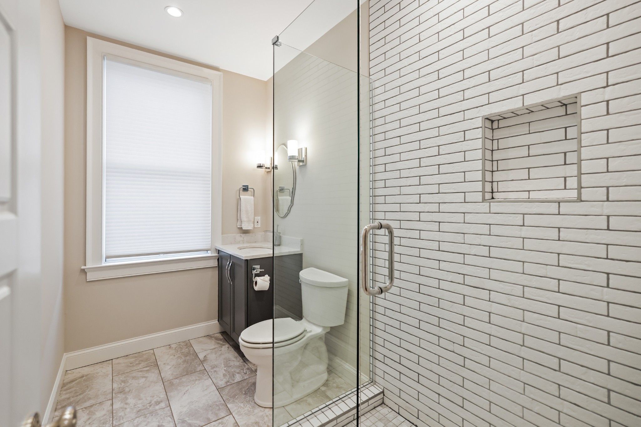 818 Shelby Ave Unit: A