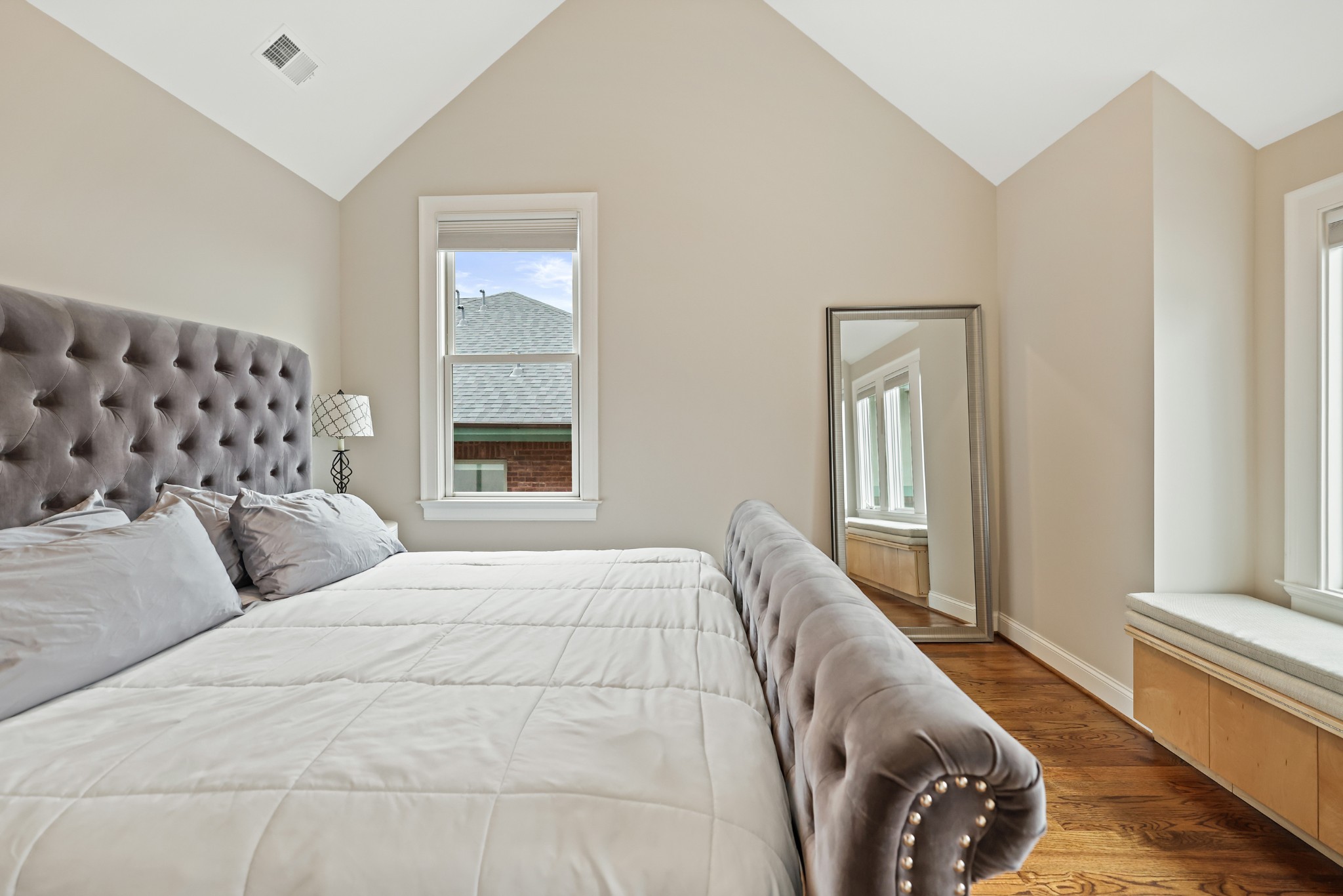 818 Shelby Ave Unit: A