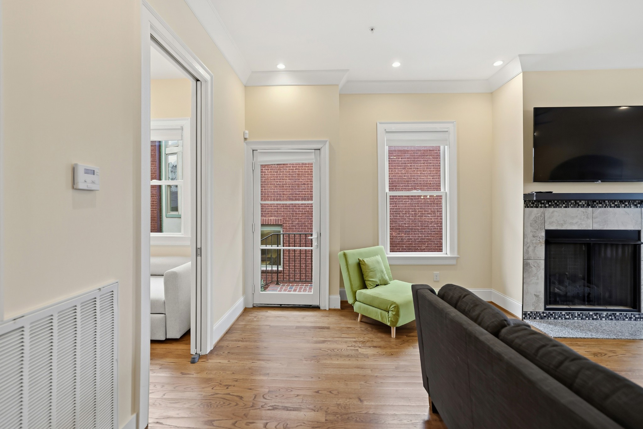 818 Shelby Ave Unit: A