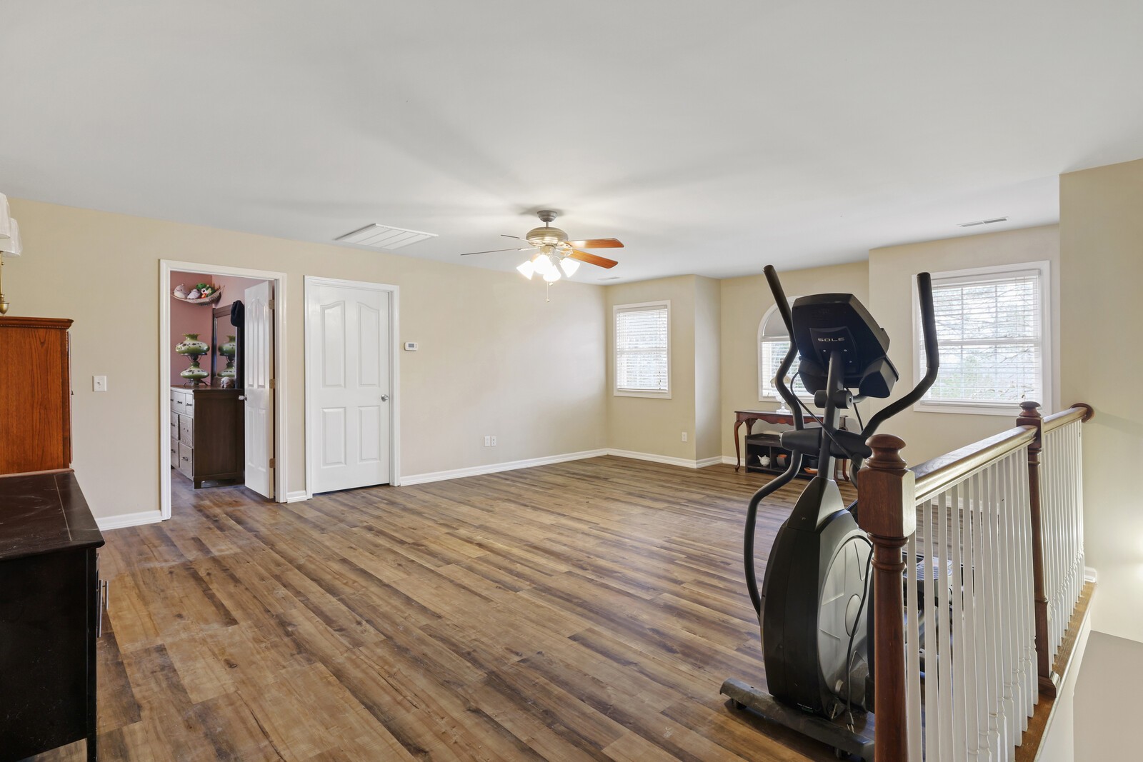 1327 Cheatham Dam Rd