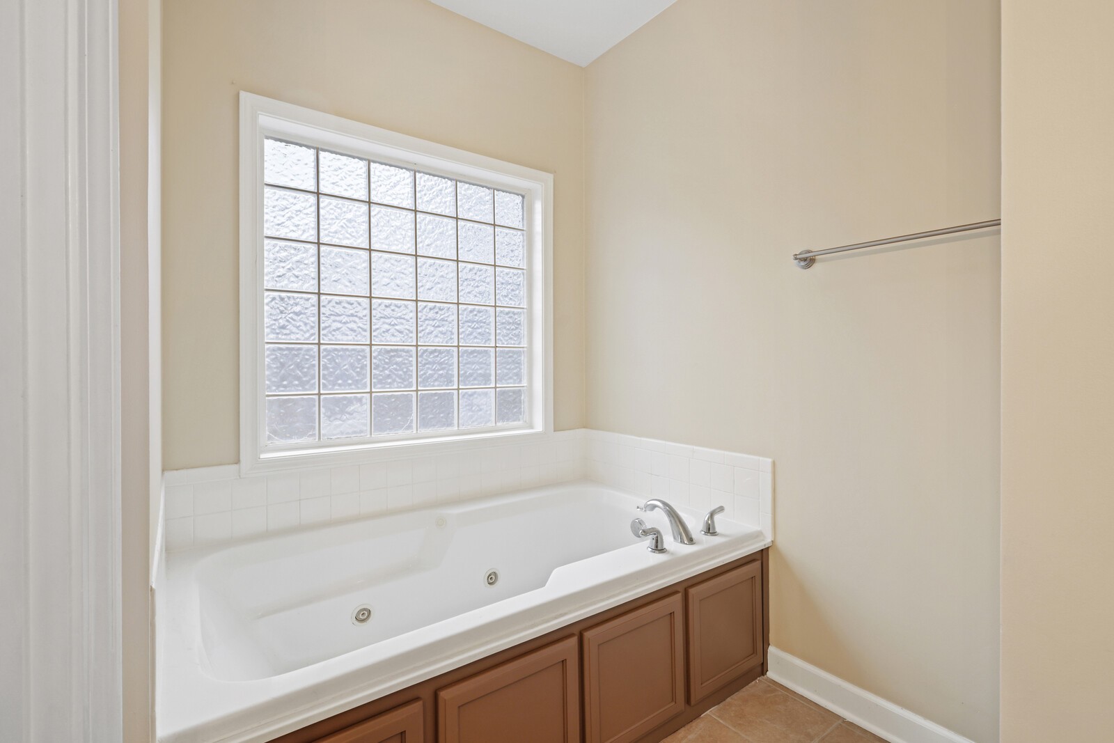 1327 Cheatham Dam Rd