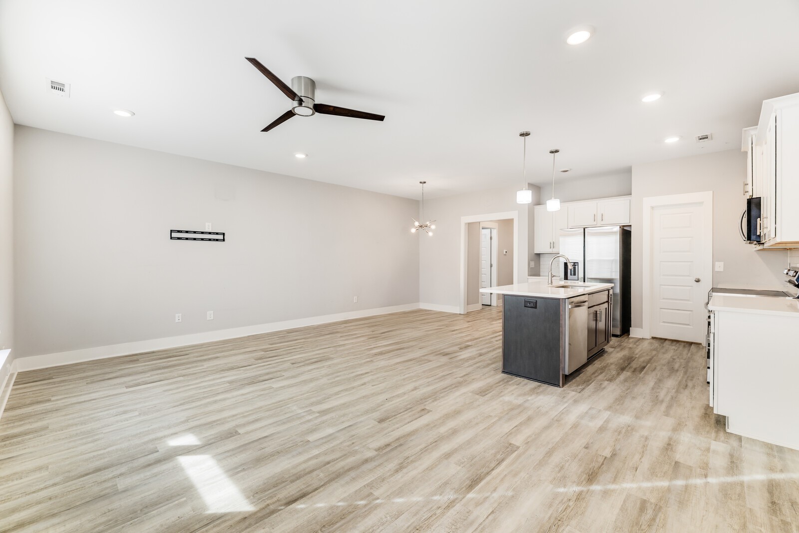 1311 Halter Park Dr