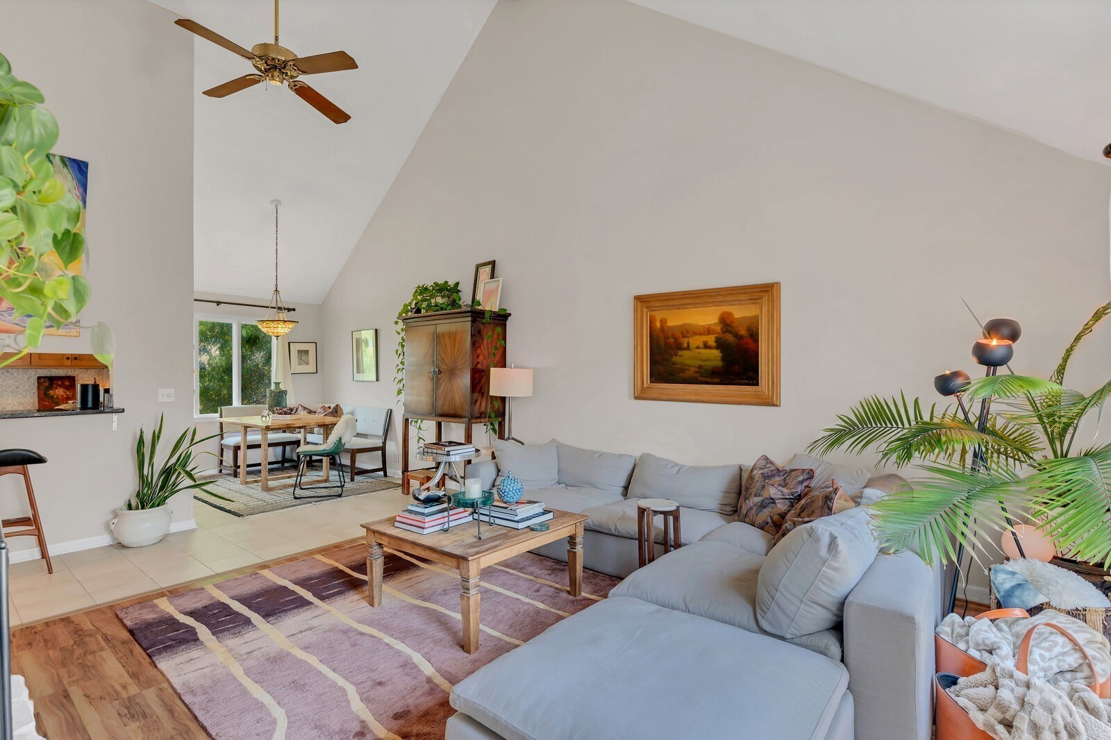 210 Raintree Dr