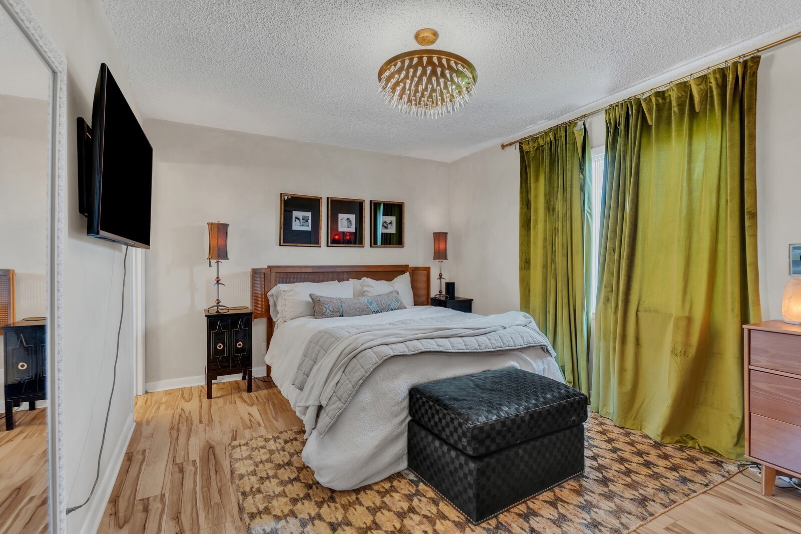 210 Raintree Dr
