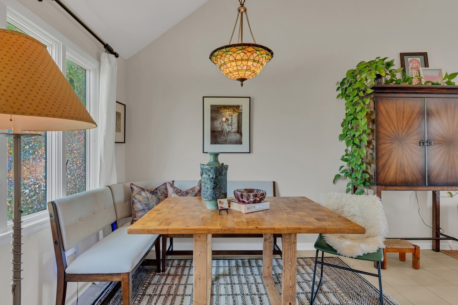 210 Raintree Dr