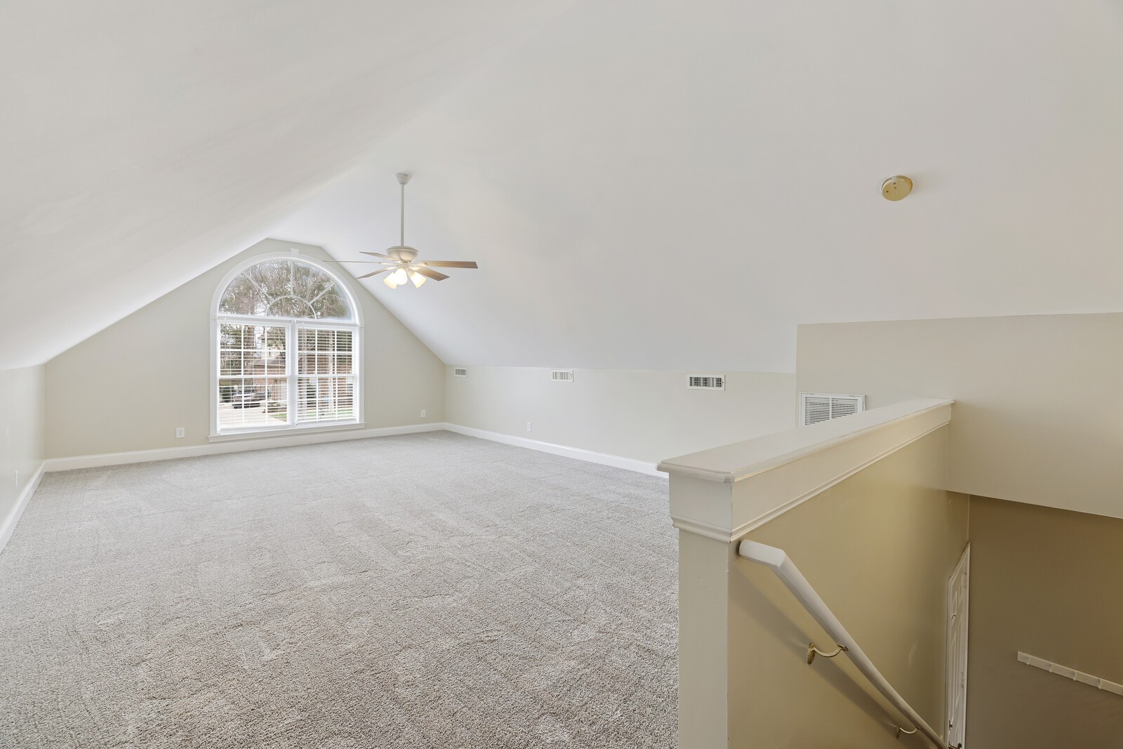 3429 Deerview Dr