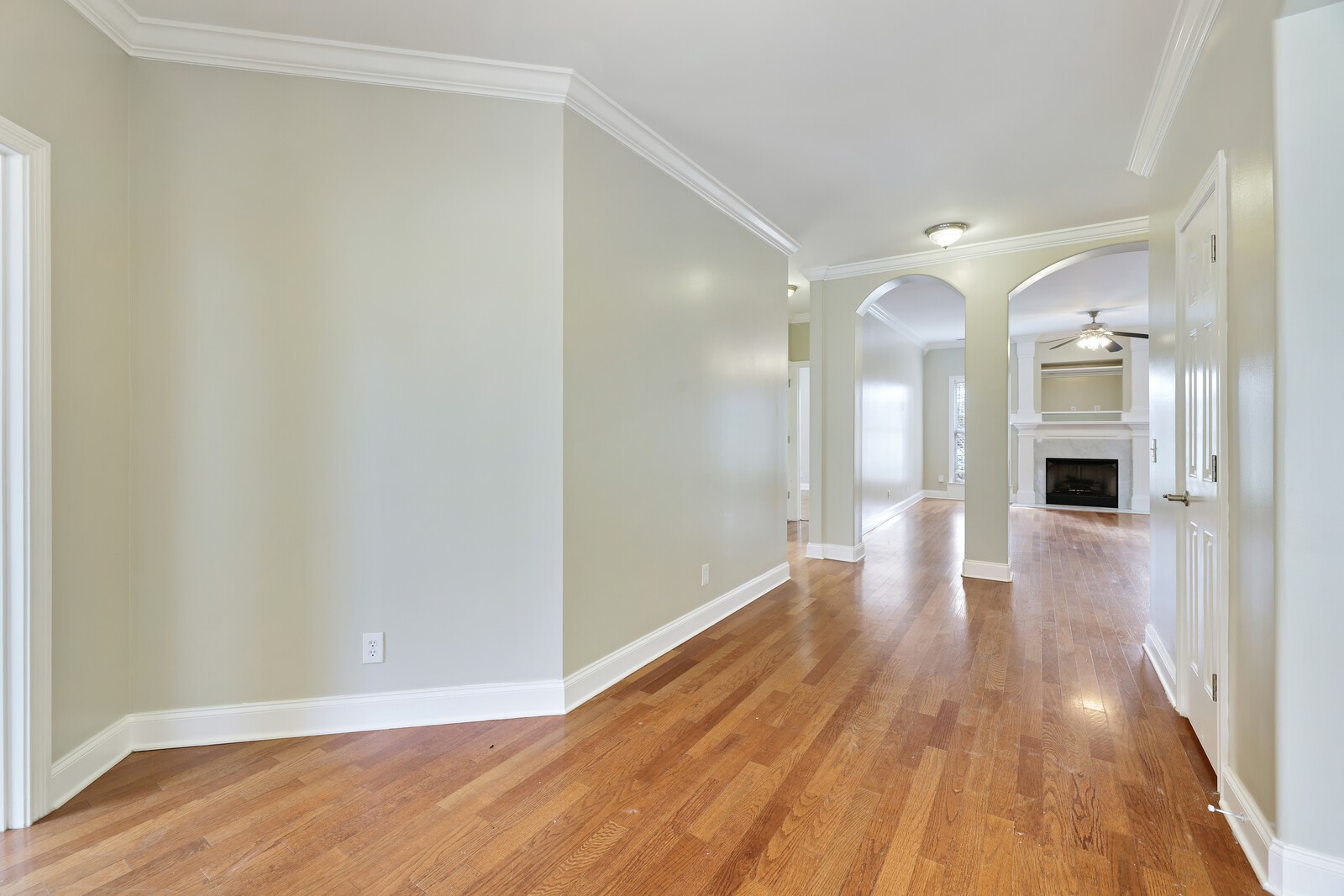 3429 Deerview Dr