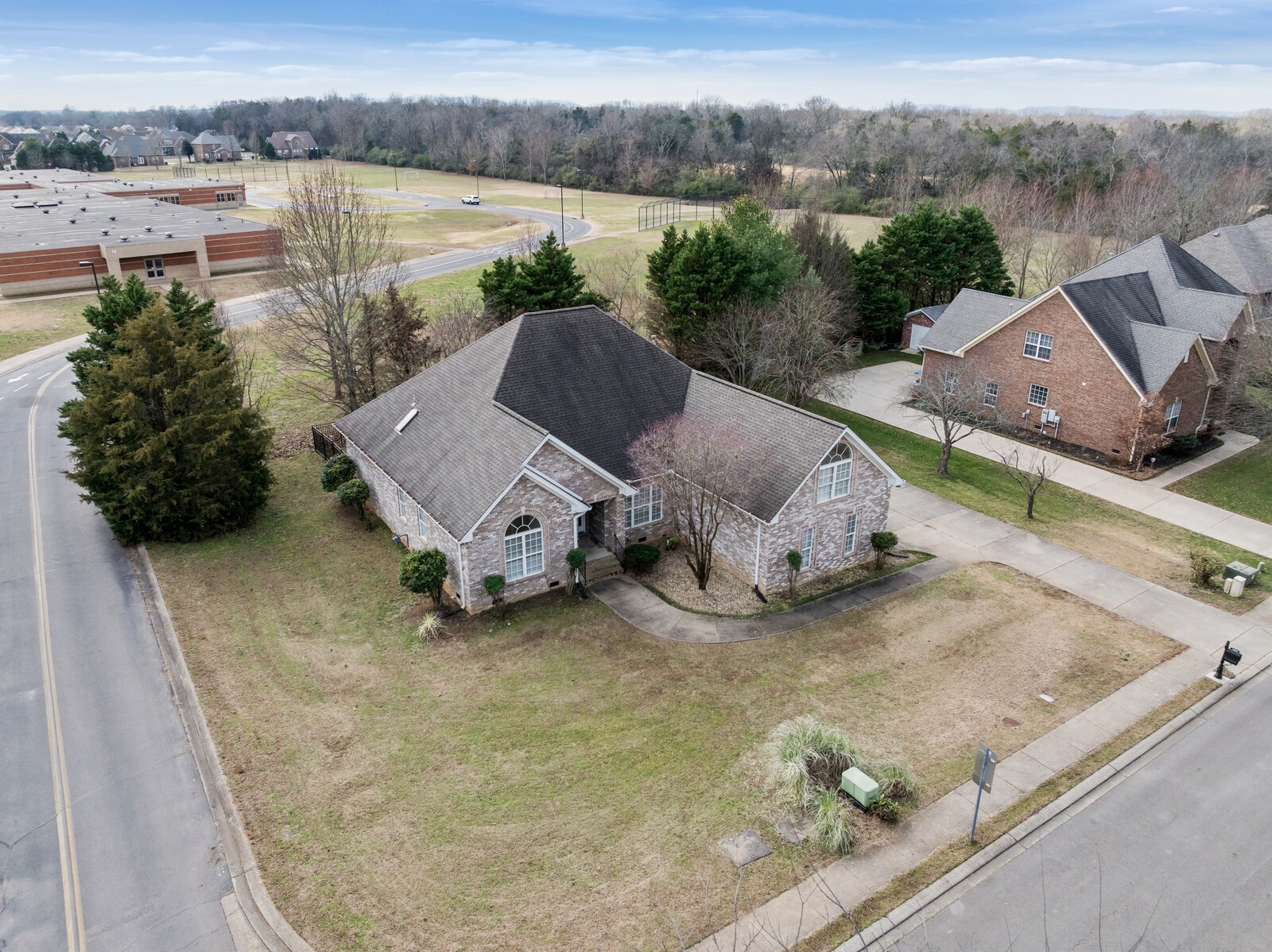 3429 Deerview Dr