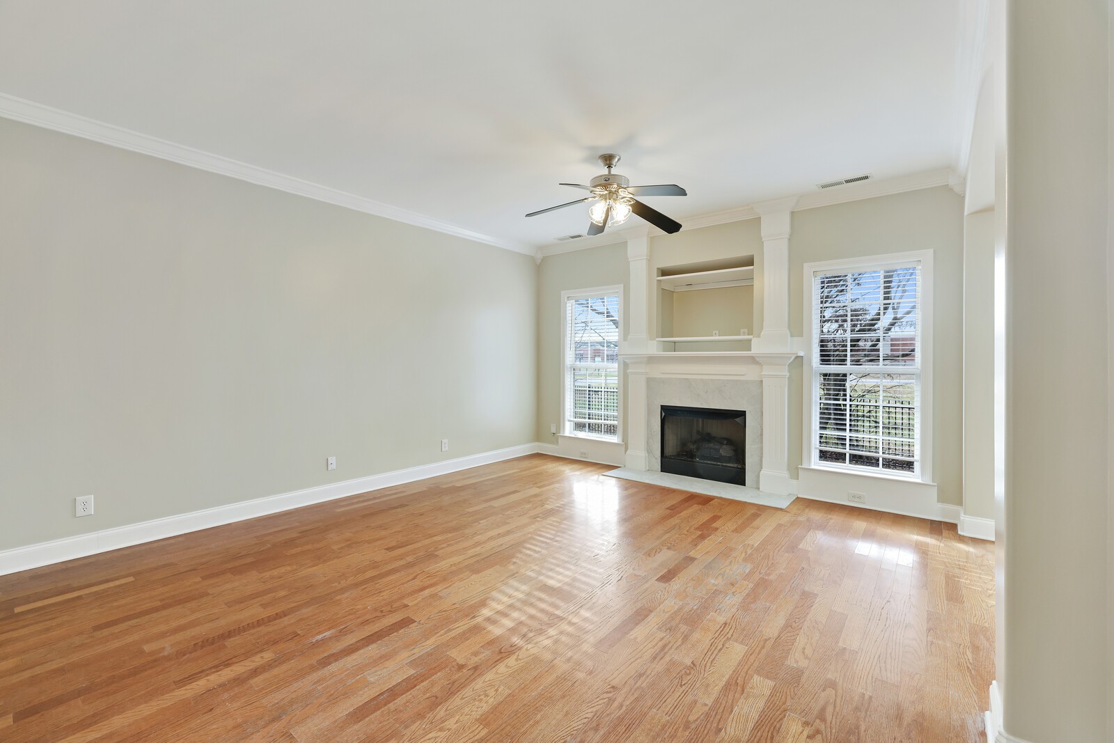 3429 Deerview Dr