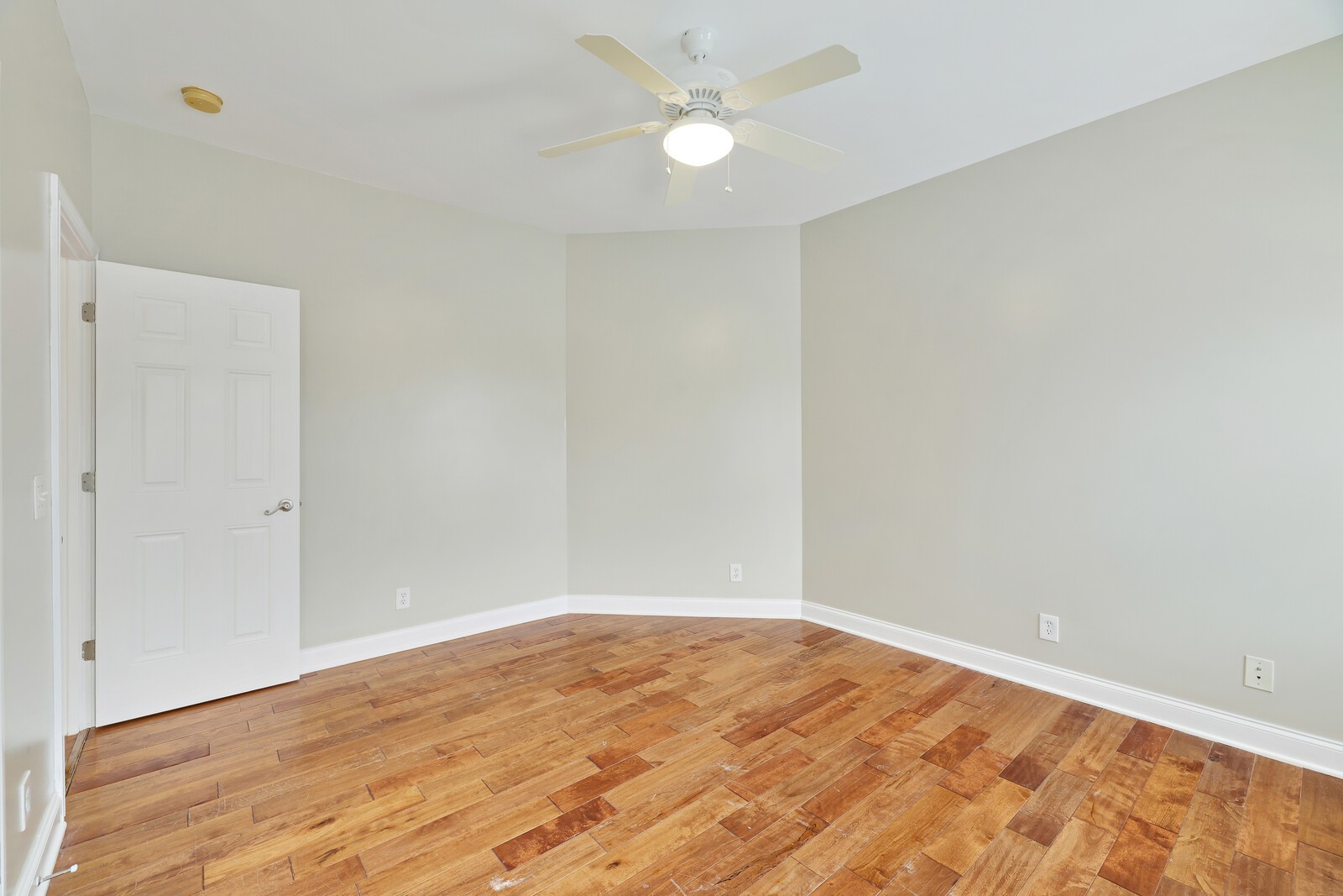 3429 Deerview Dr