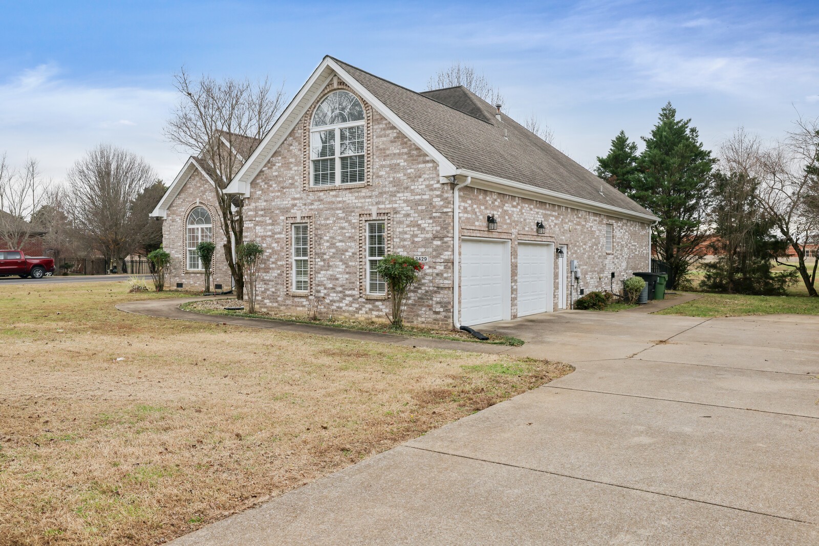 3429 Deerview Dr