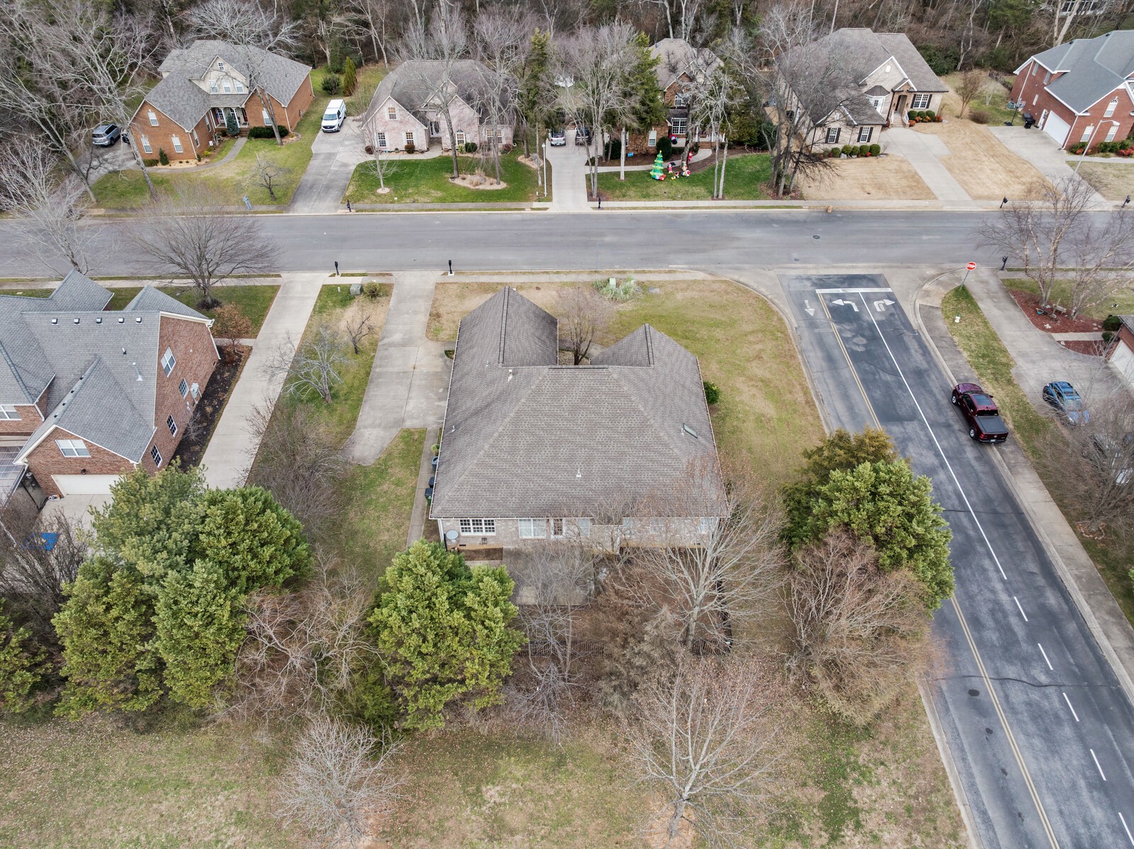 3429 Deerview Dr