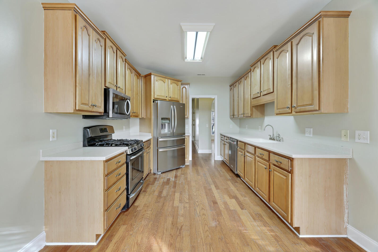 3429 Deerview Dr