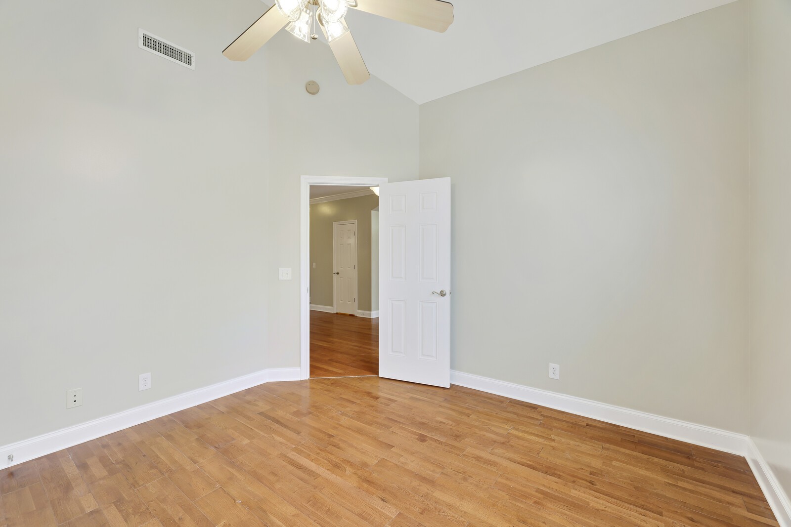3429 Deerview Dr