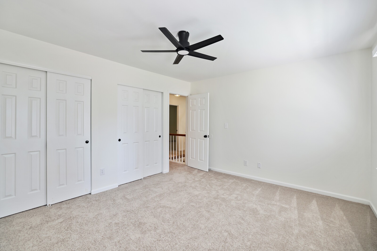 700 Highland View Pl