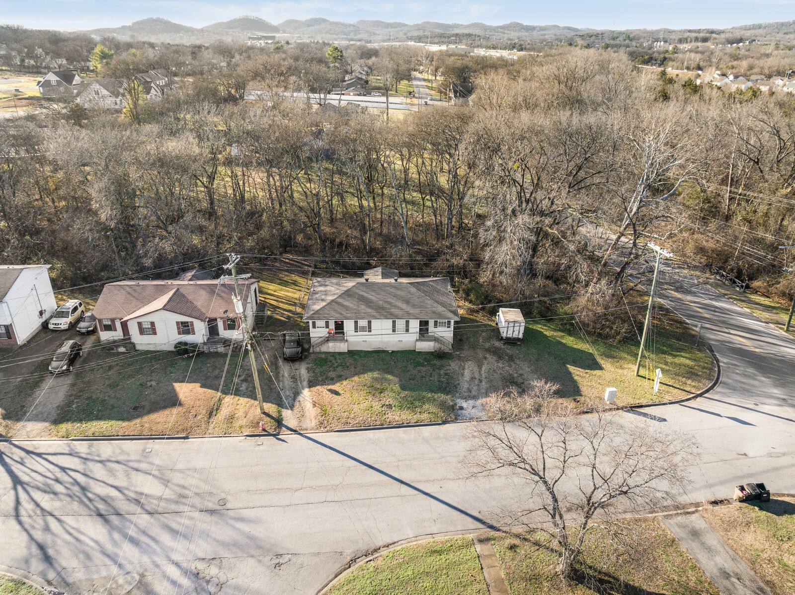 2844 Vista Ln