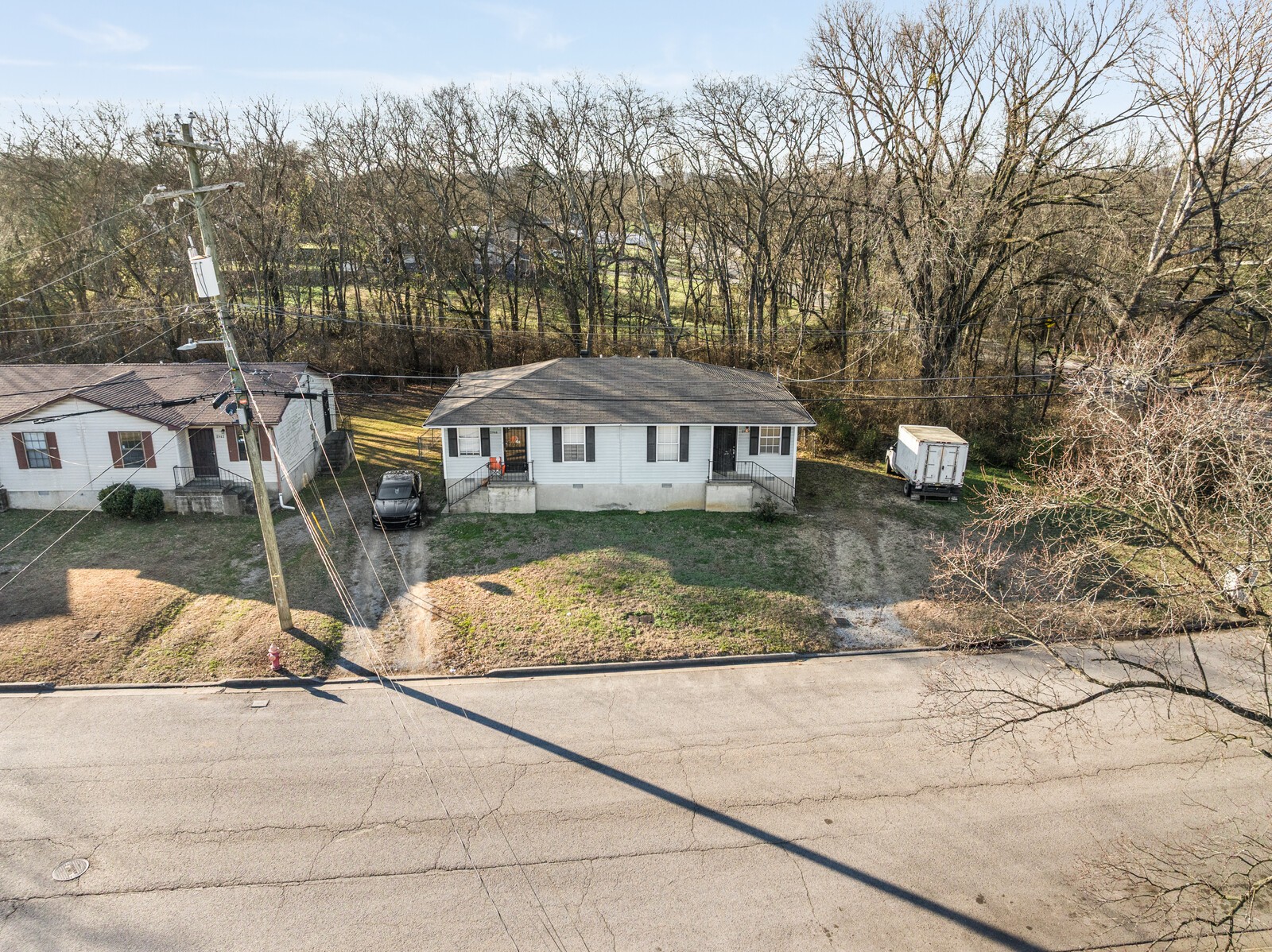 2844 Vista Ln