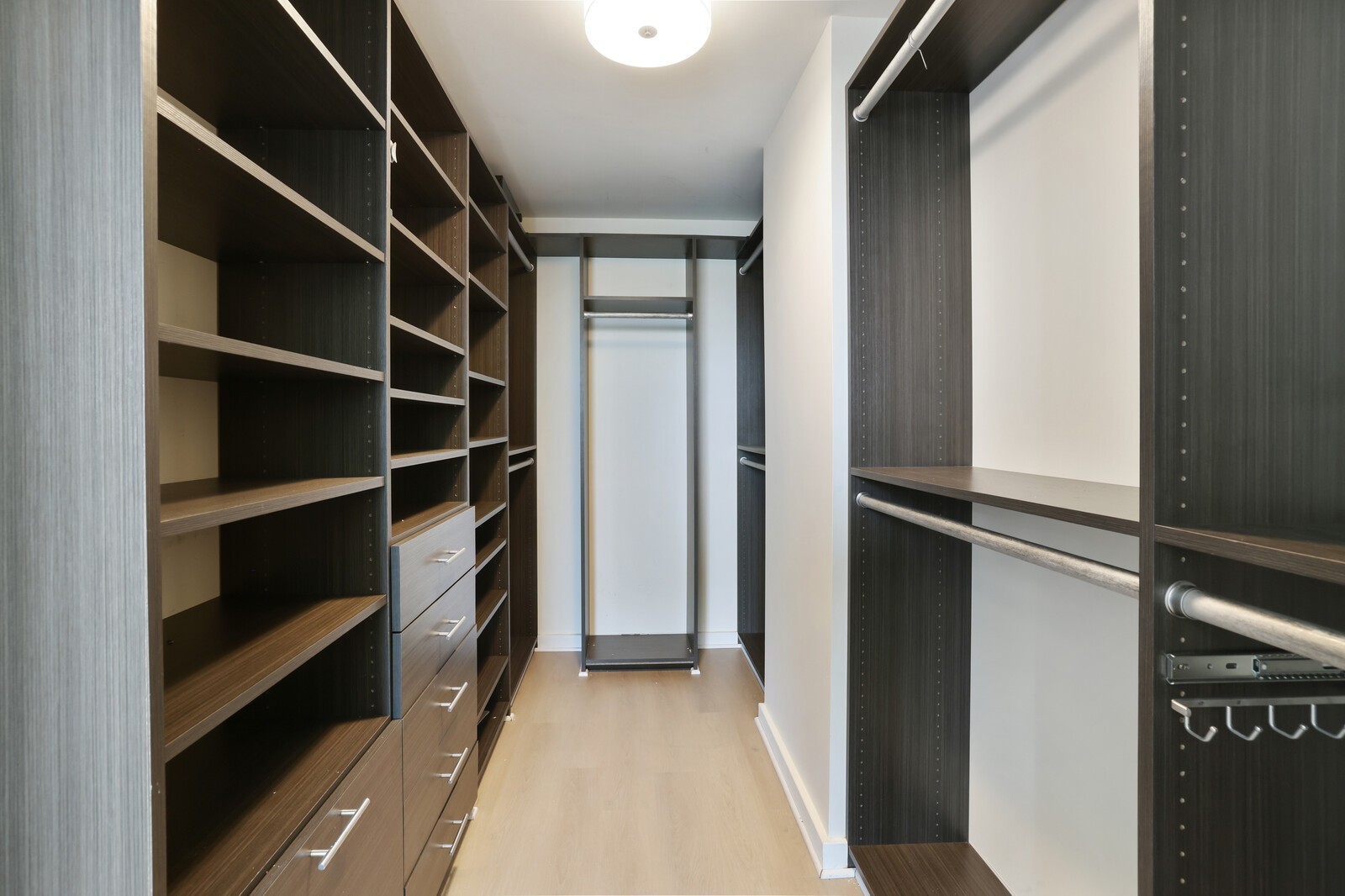 1212 Laurel St Unit: 1905