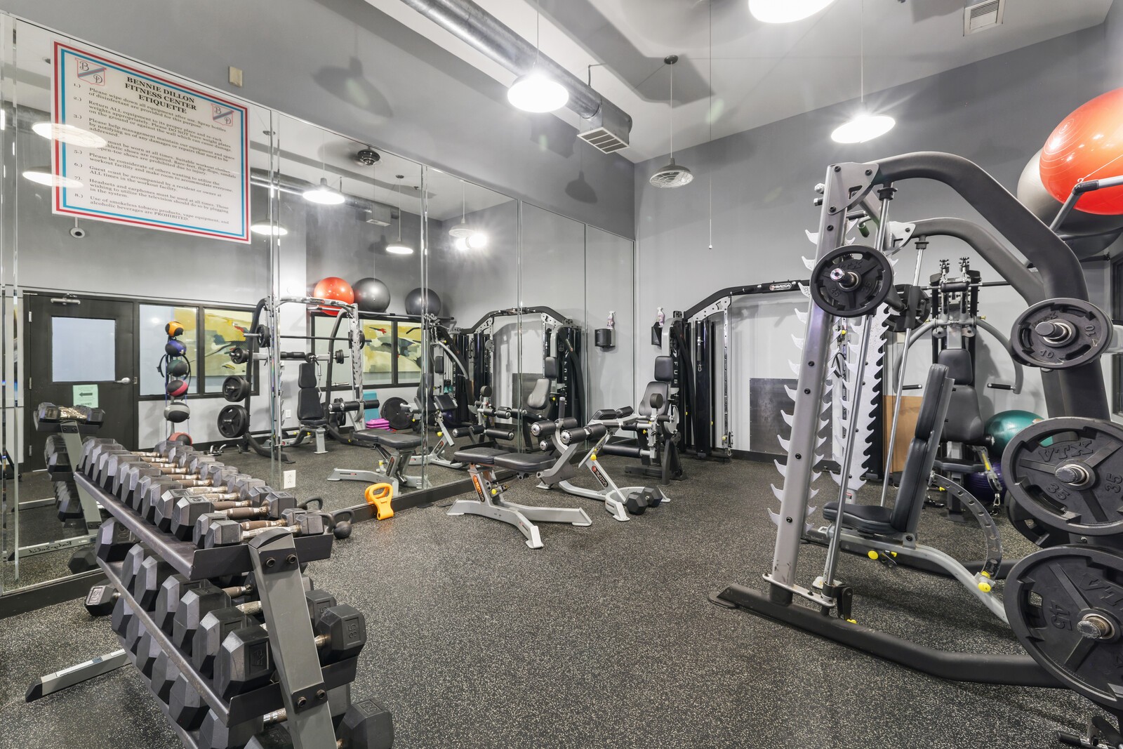700 Church St Unit: 207